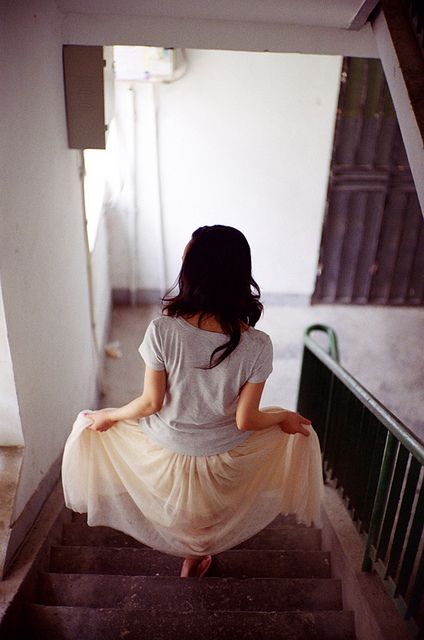 who doesn't wanna walk downstairs for sunday brunch in a pretty skirt and simple tee.