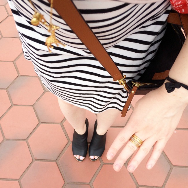 old navy, stripe dress, crossbody bag, steve madden mules, mules, block heel