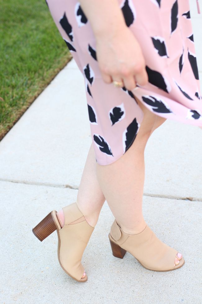 loft midi dress, floral midi, pink midi dress, halter dress, peep toe booties, steve madden booties, rayban, sunglasses