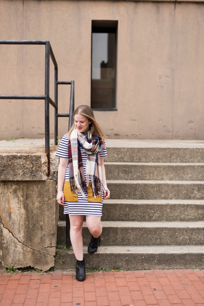 DC woman blogger wearing plaid scarf