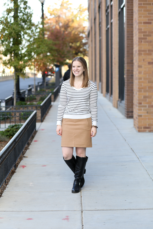DC woman blogger wearing tall boots