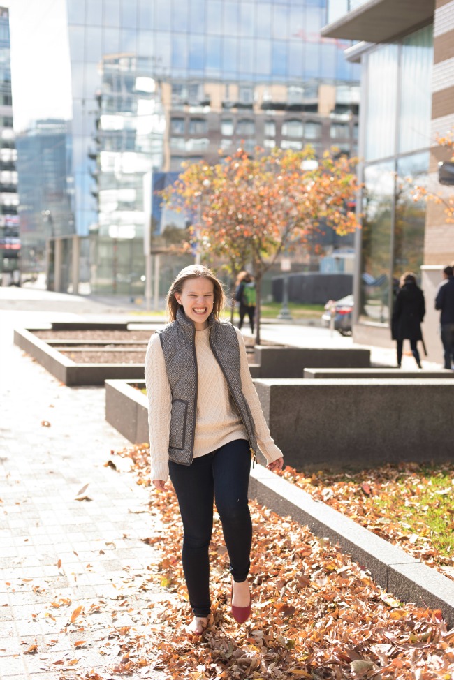 DC woman blogger wearing J.Crew Factory vest 