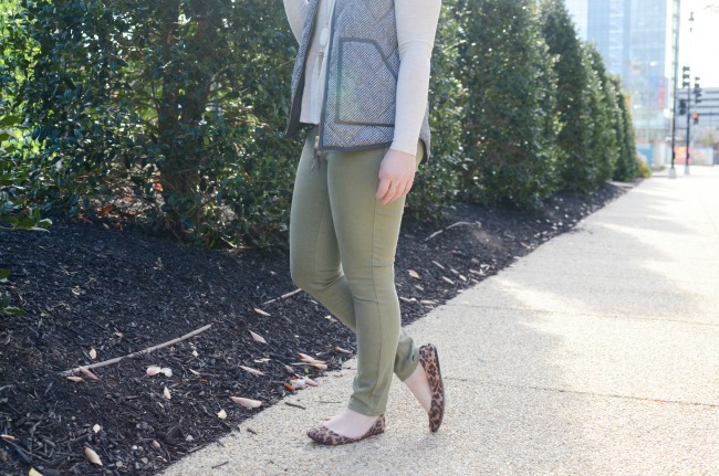 The J.Crew Factory Vest | Something Good, leopard shoes, army green jeans, green denim, old navy jeans