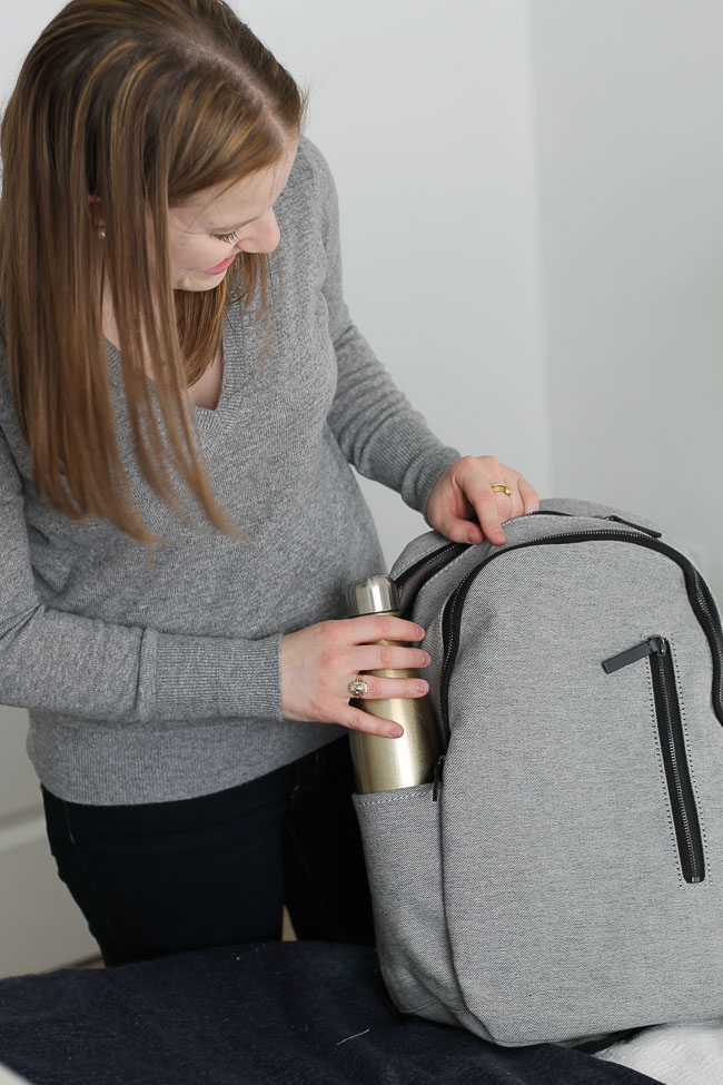 How to Pack Your Carry On with Everlane | Something Good