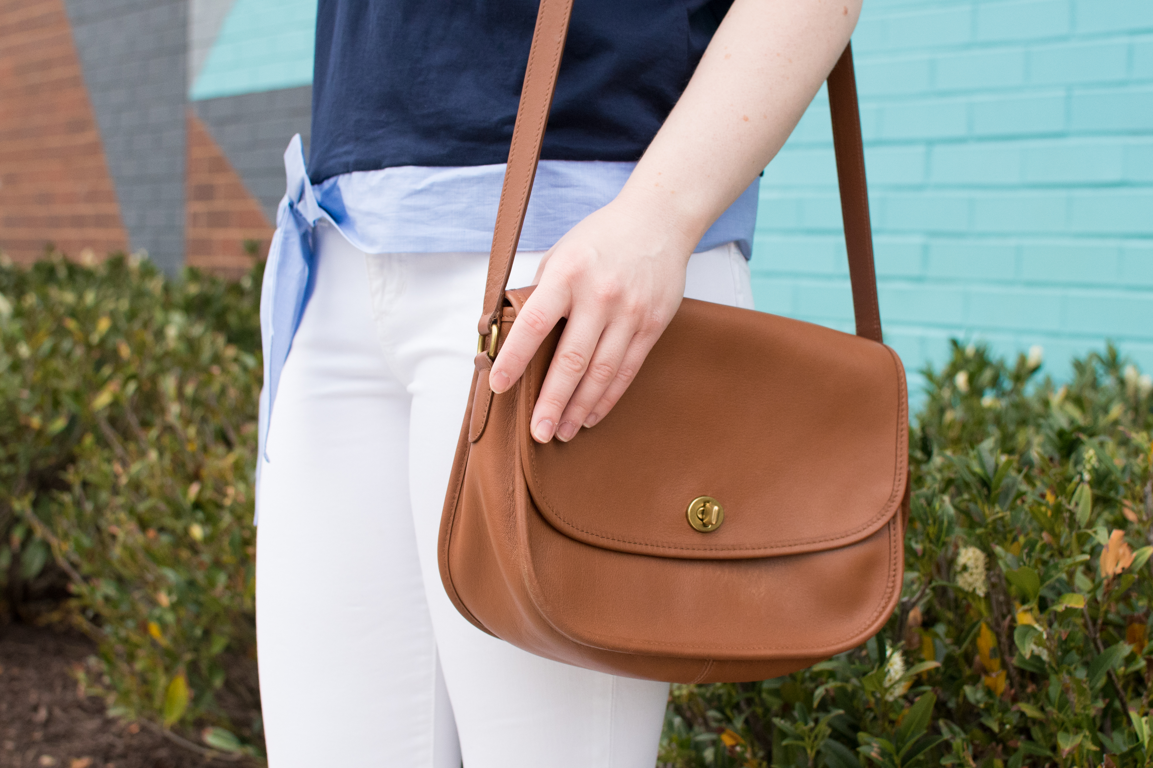 The Side Tie Tee | Something Good, @danaerinw , coach classic, coach saddle bag