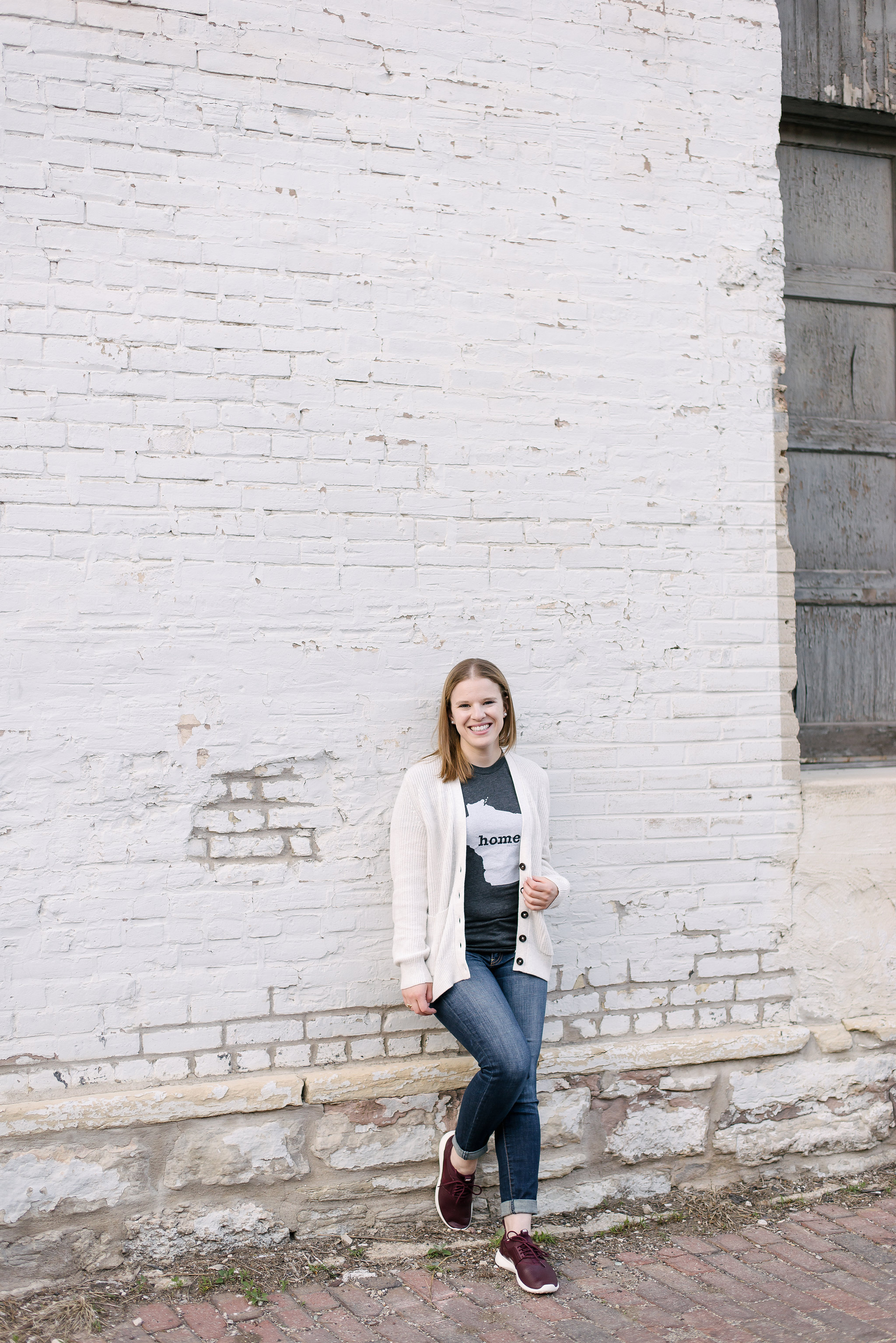 The Milwaukee Uniform | Something Good, @danaerinw , women, fashion, clothing, style, clothes, spring style, spring fashion, outfit, abercrombie and fitch, cardigan, white cardigan, jeans, denim, aeo, sneakers, gray tee, t-shirt