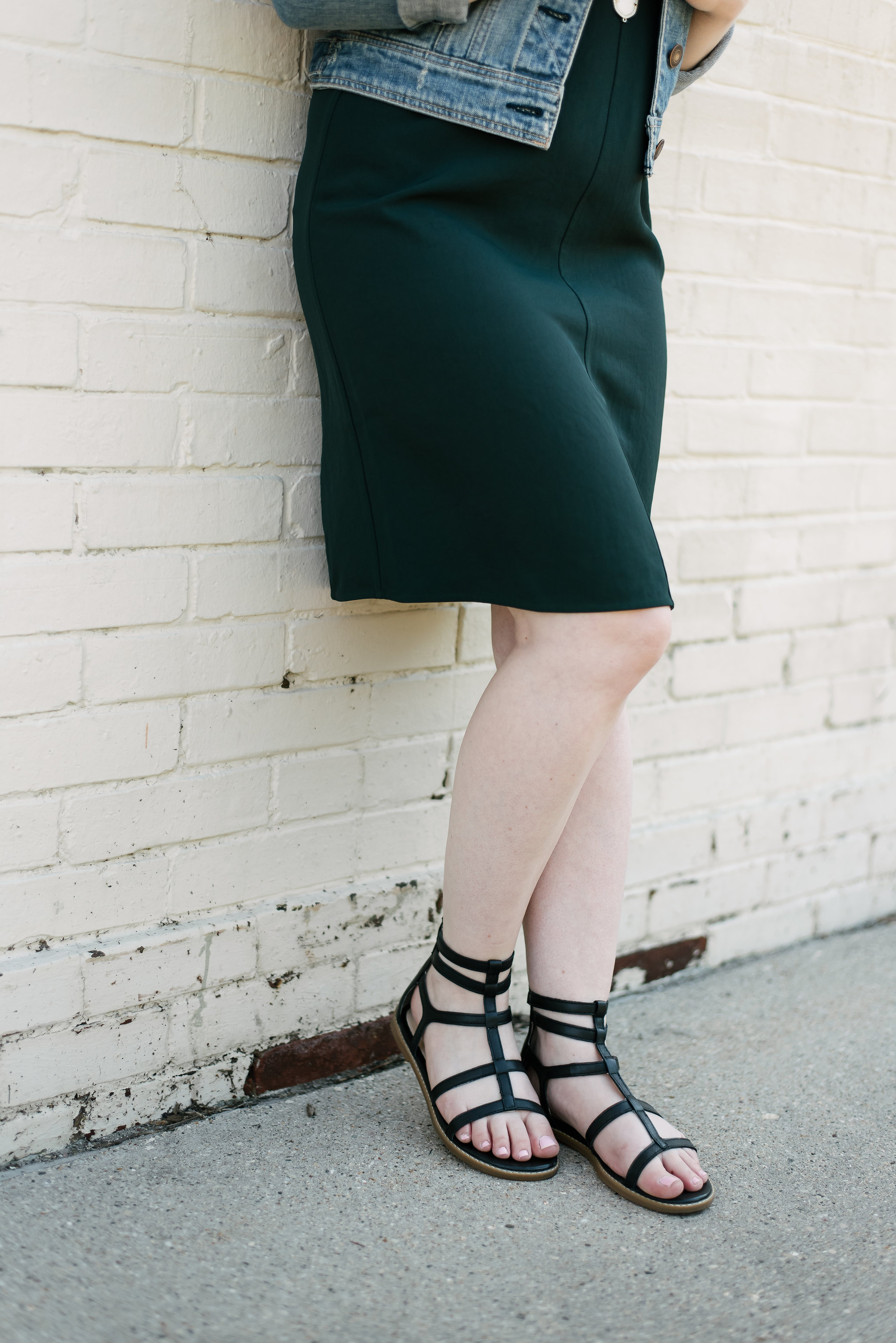 The Everlane GoWeave Tank Dress | Something Good, black sandals, hush puppy shoes | sandals to wear with dresses