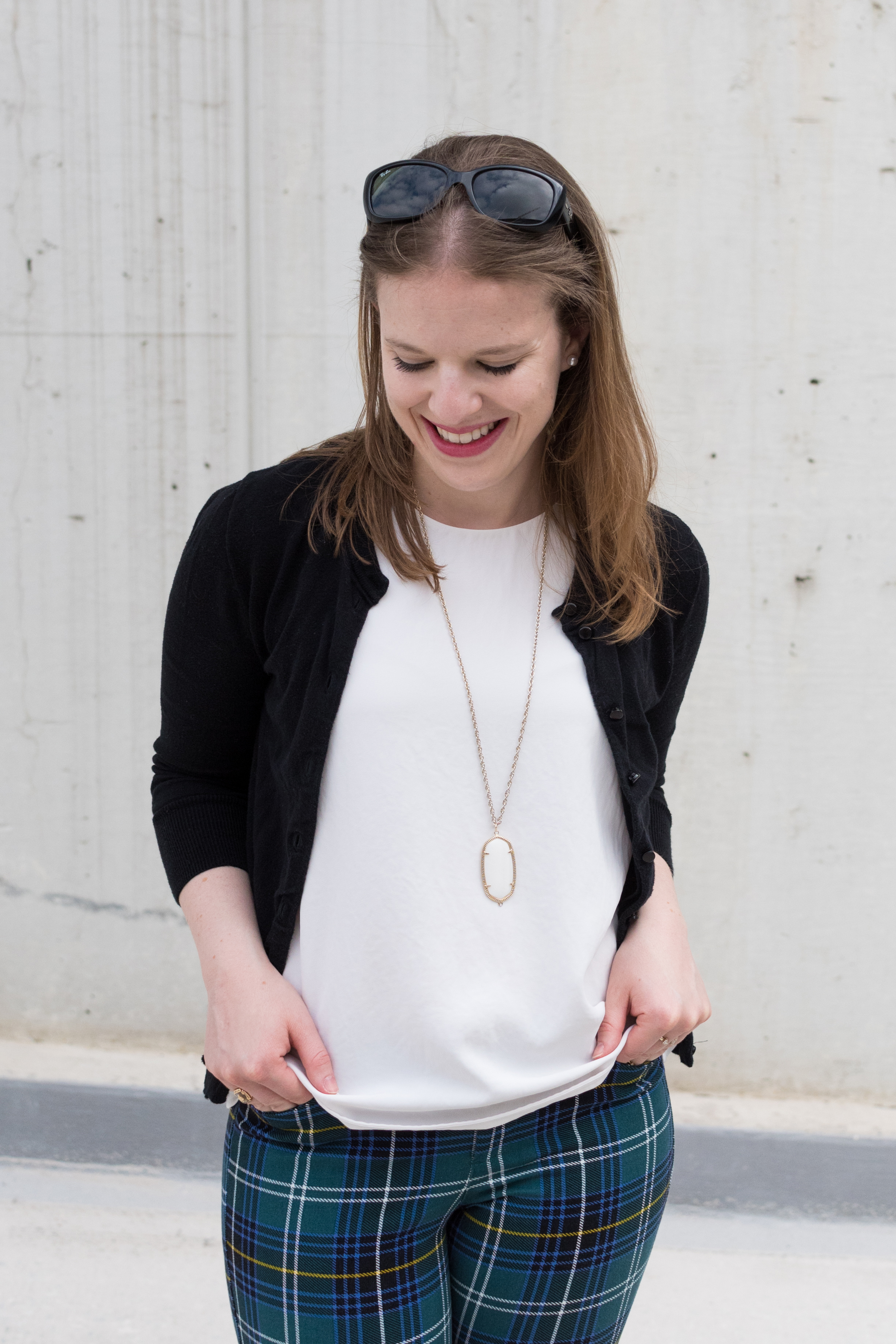 The Summer to Fall Transition | Something Good, @danaerinw , kendra scott rayne necklace, everlane white tank