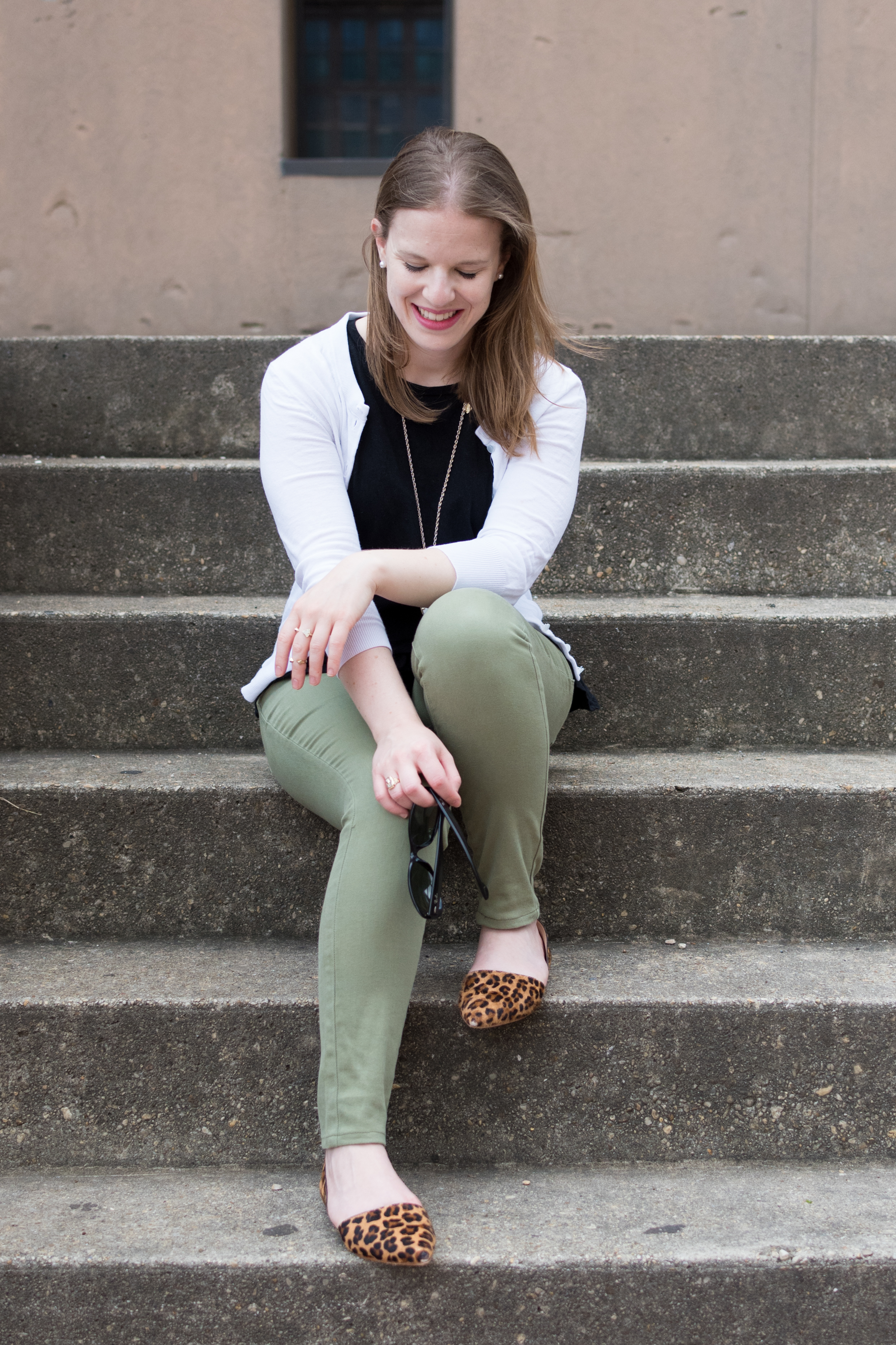 What to Wear to a Friendsgiving, Part 2 | Something Good, @danaerinw, old navy rockstar jeans