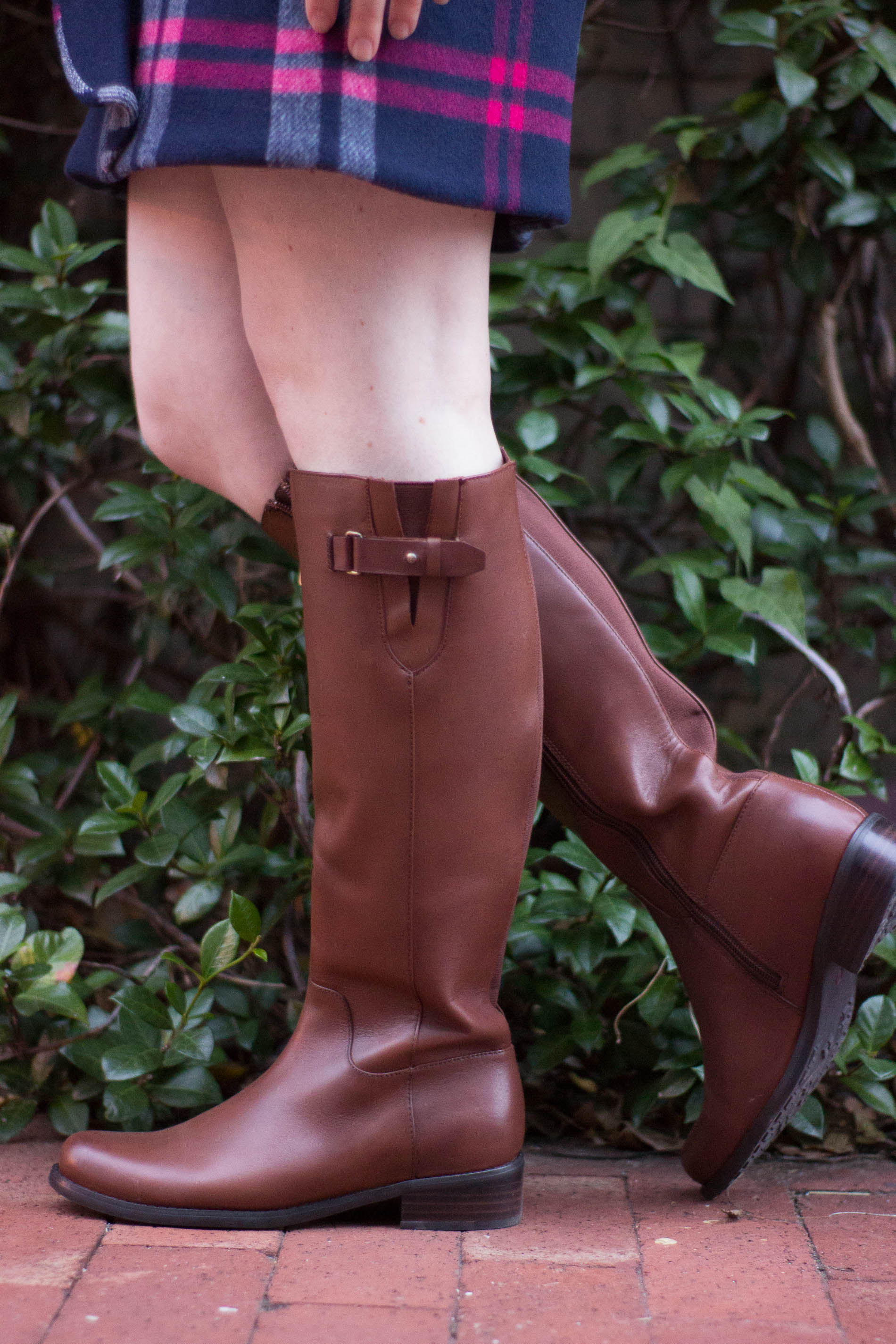 The 5 Days to Holiday Savings Challenge | Something Good, @danaerinw , blondo waterproof riding boot, brown riding boot, fall shoes, boots