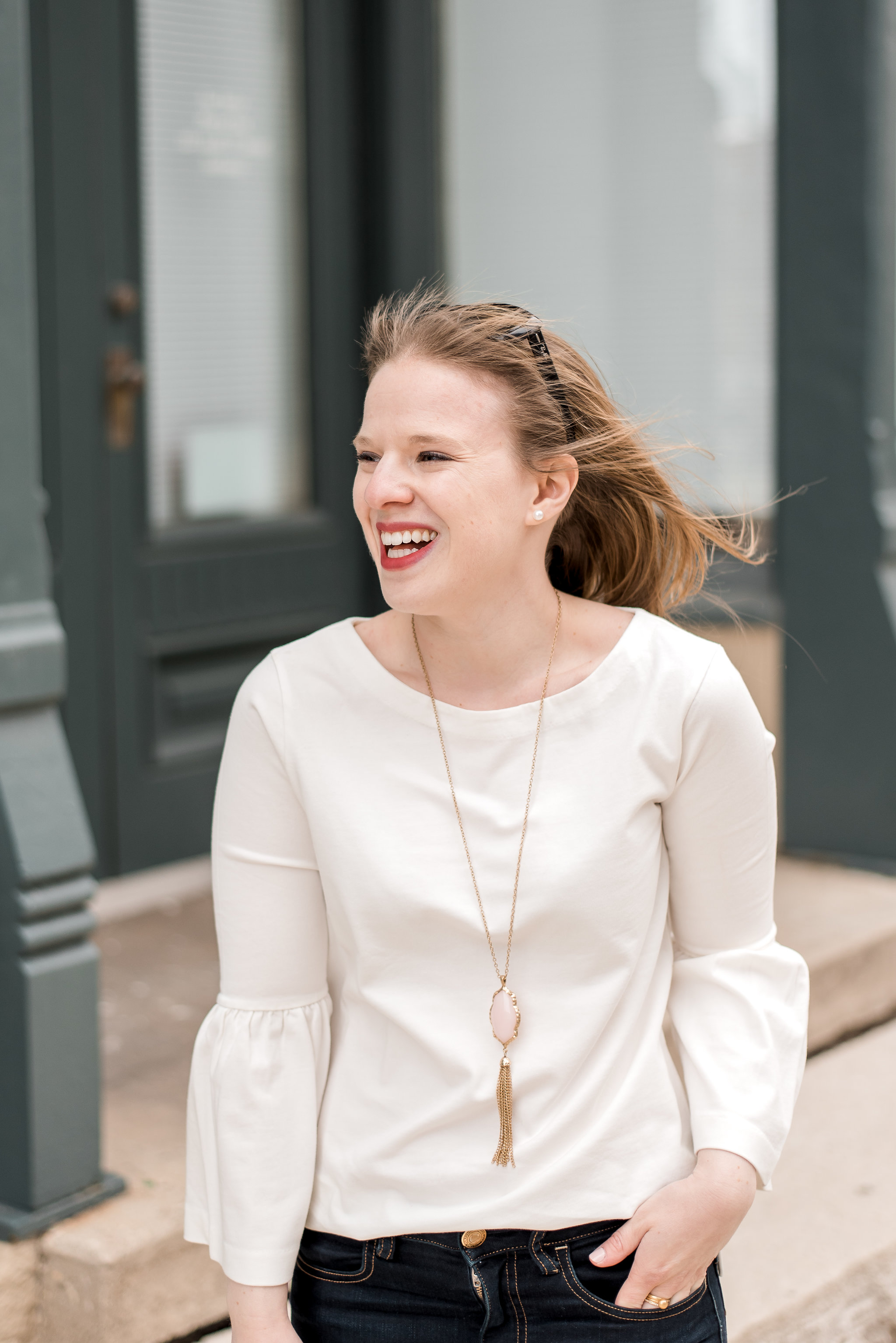 dc woman style blogger wearing Bell-sleeves t-shirt J Crew Factory