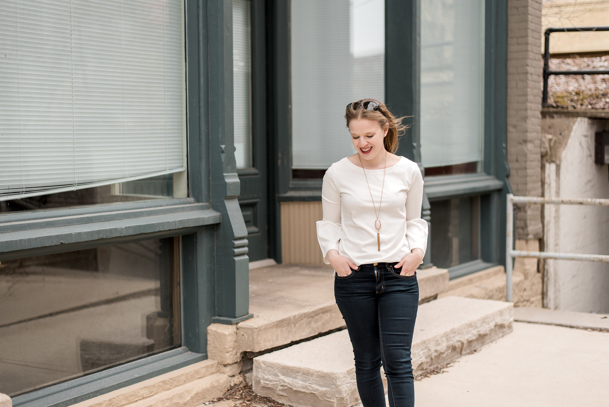 dc woman style blogger wearing Denim X4 Jeggings AE American Eagle