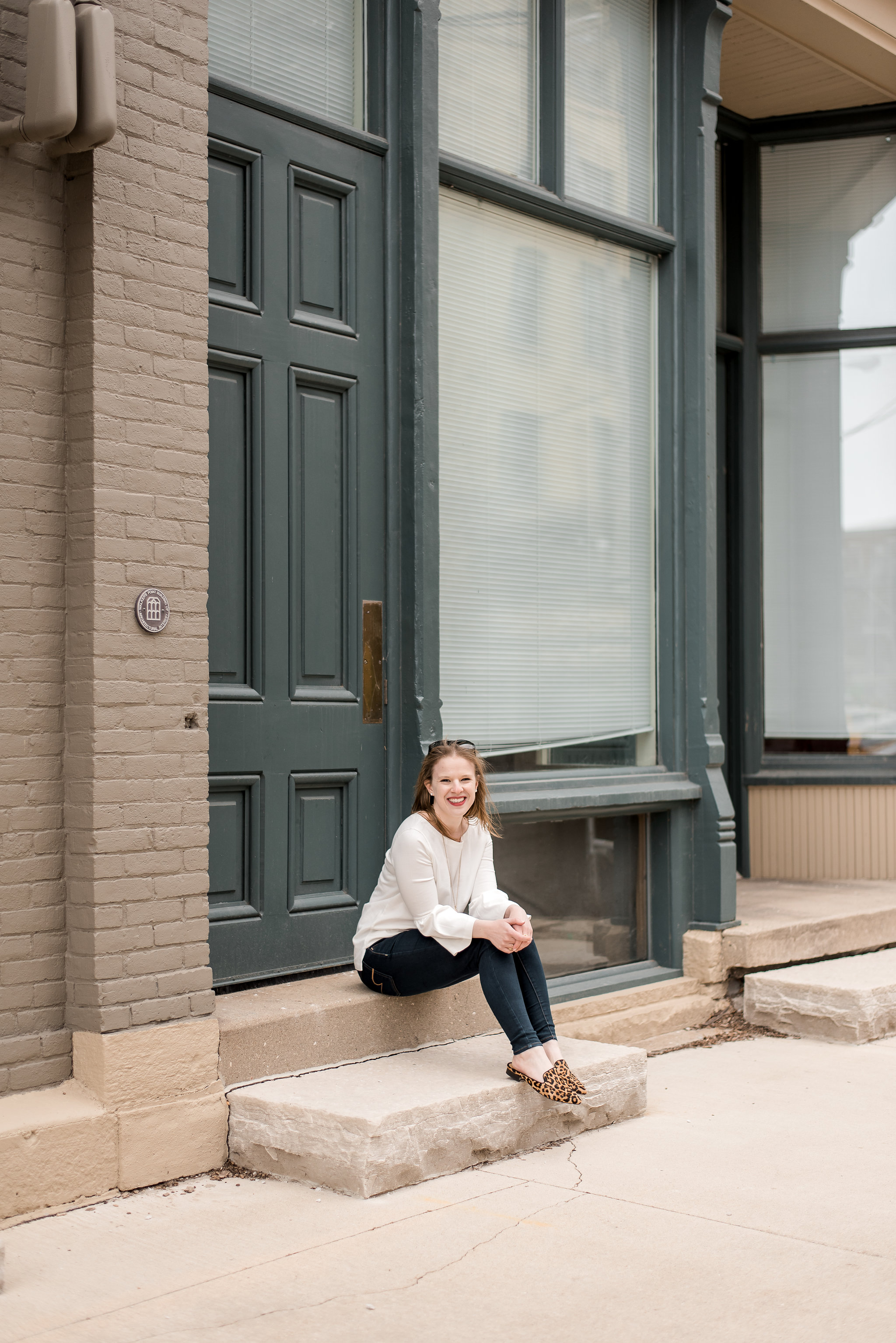 dc woman style blogger wearing Jeggings Denim X4 AE