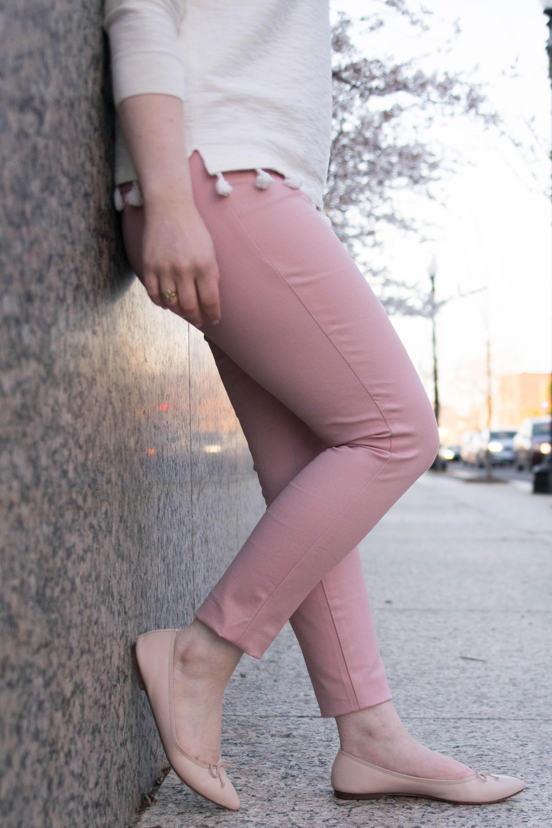 dc woman style blogger wearing Old Navy Pixie Pants Pink Paradigm