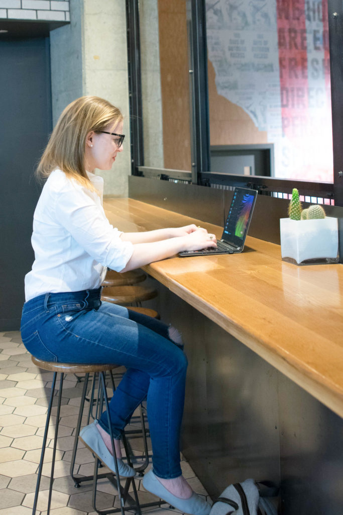 DC woman blogger wearing Old Navy distressed rock star skinny jeans and talking about Why You Need to Wear Bodysuits