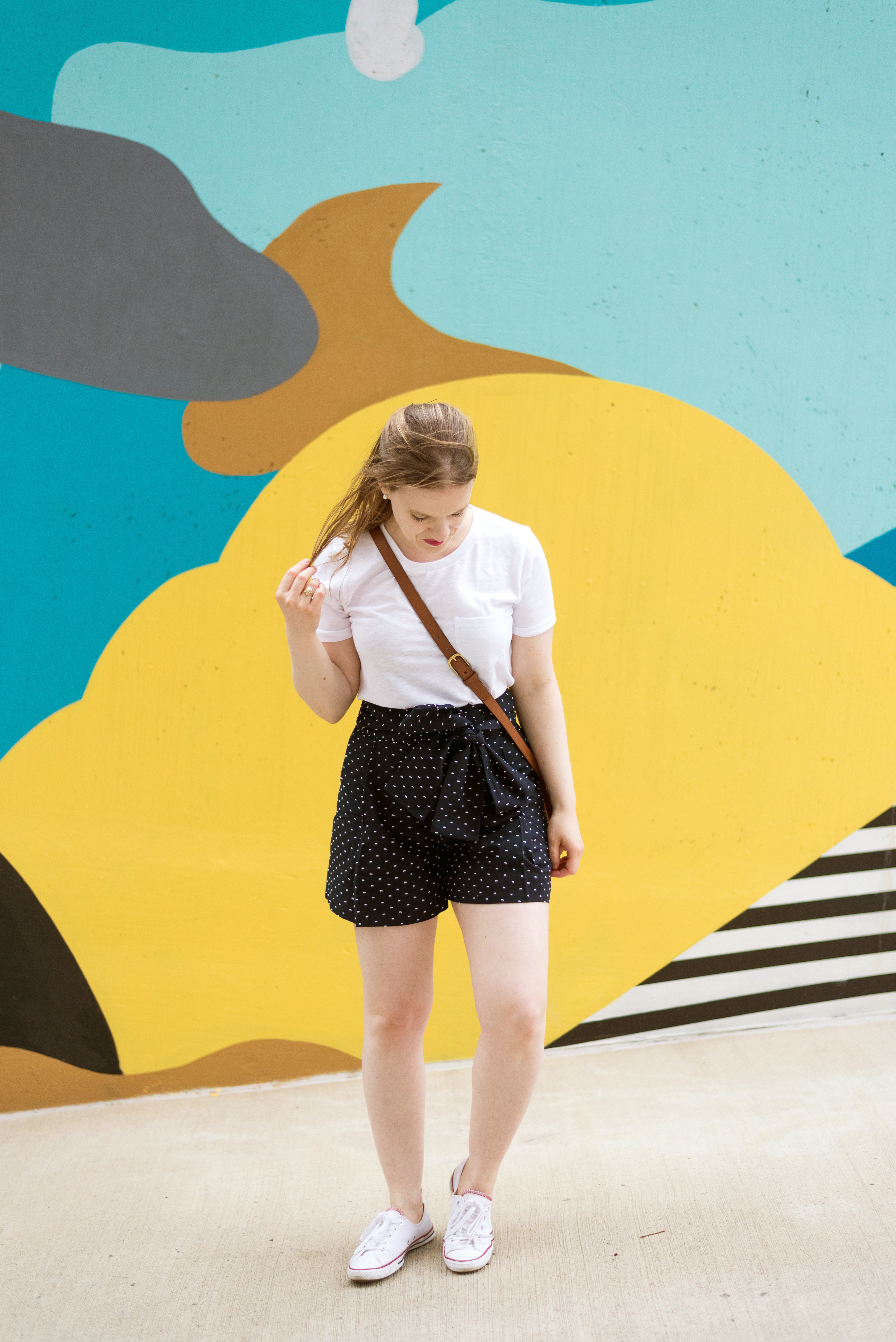 dc woman blogger wearing dot shorts J Crew Factory