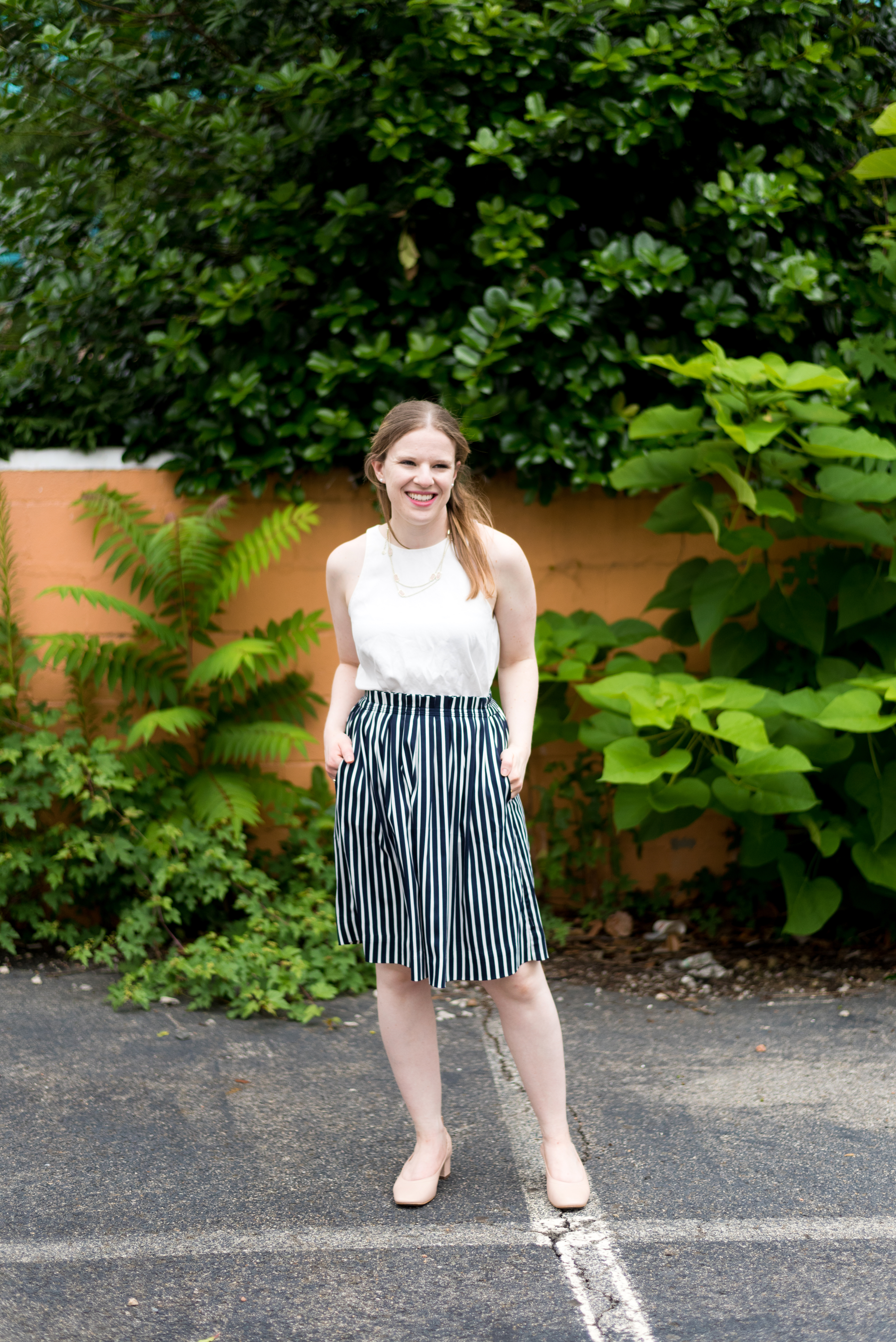 DC woman blogger wearing J.Crew factory striped skirt