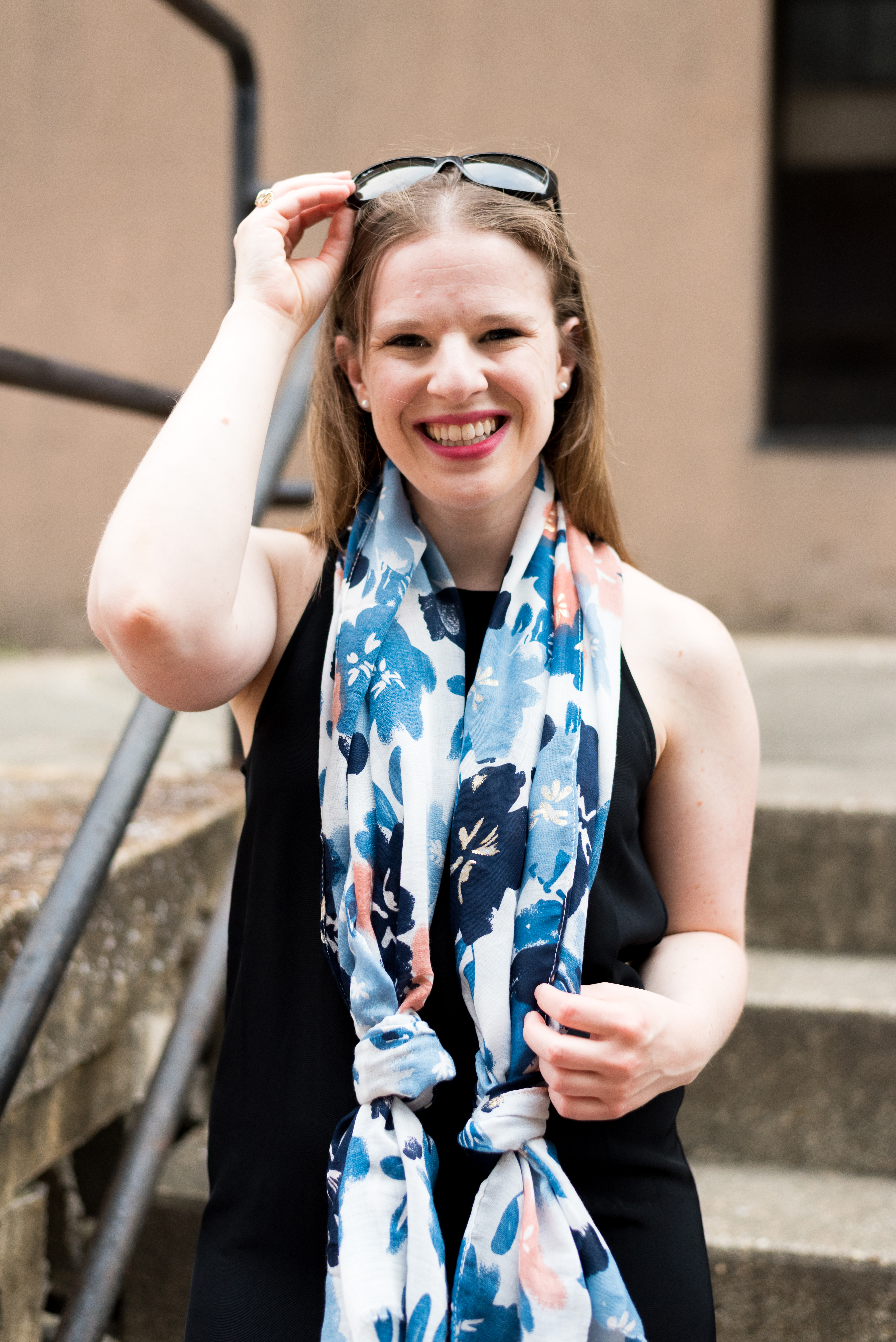 DC woman blogger wearing Amazon floral scarf