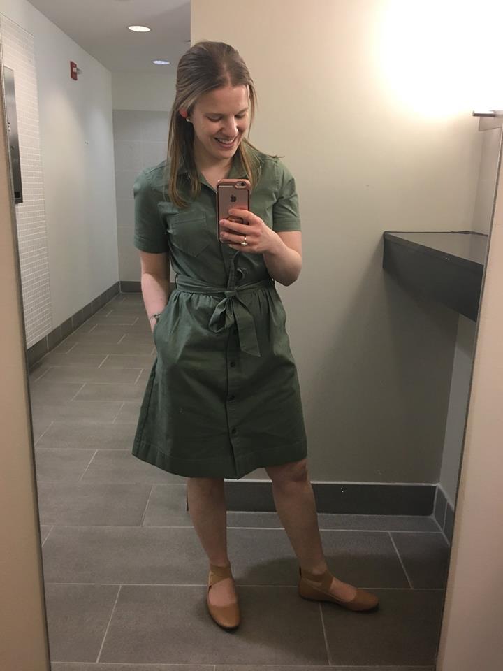 DC woman blogger wearing J.Crew Factory belted shirt dress