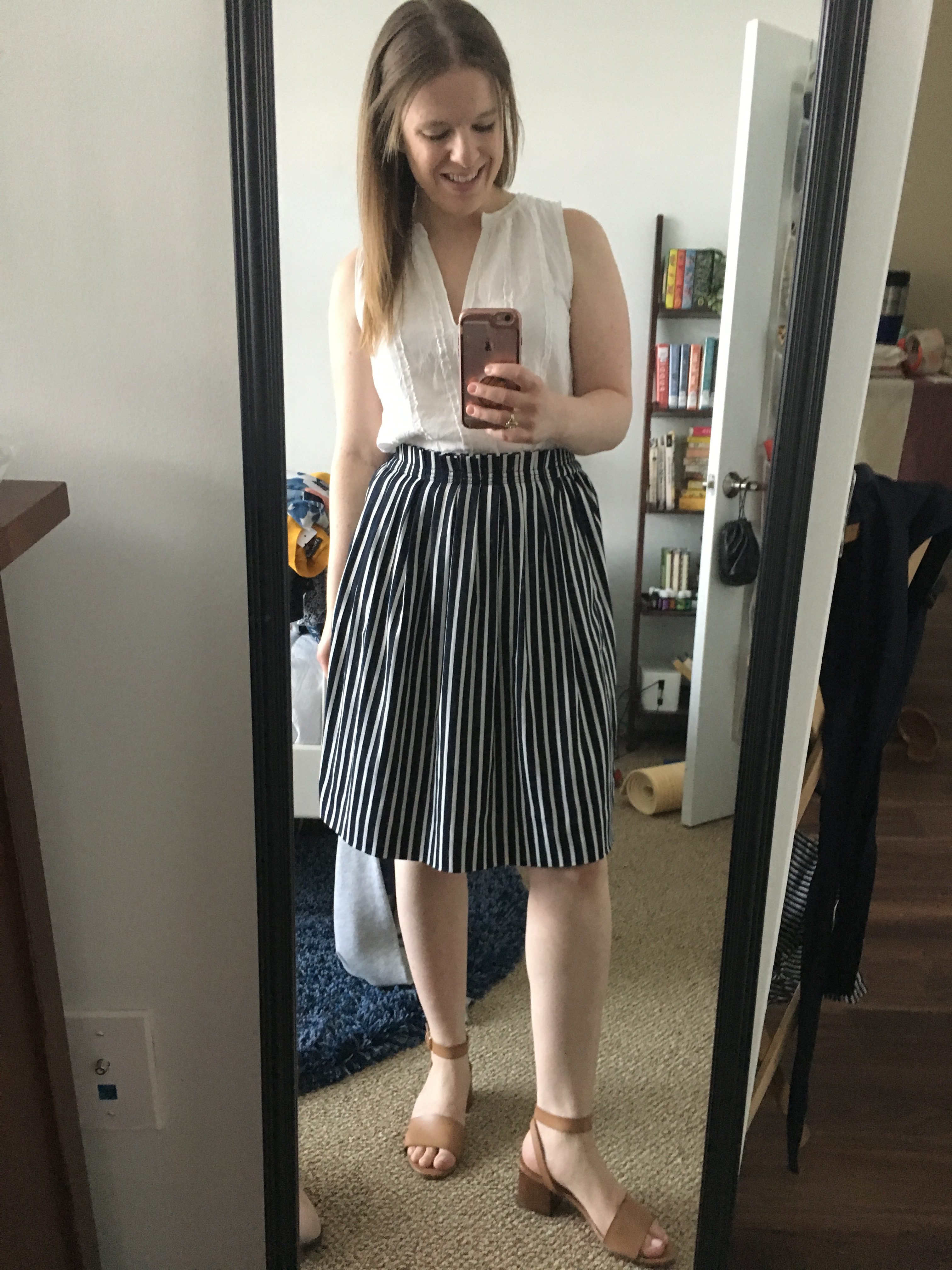 DC woman blogger wearing J.Crew Factory striped skirt