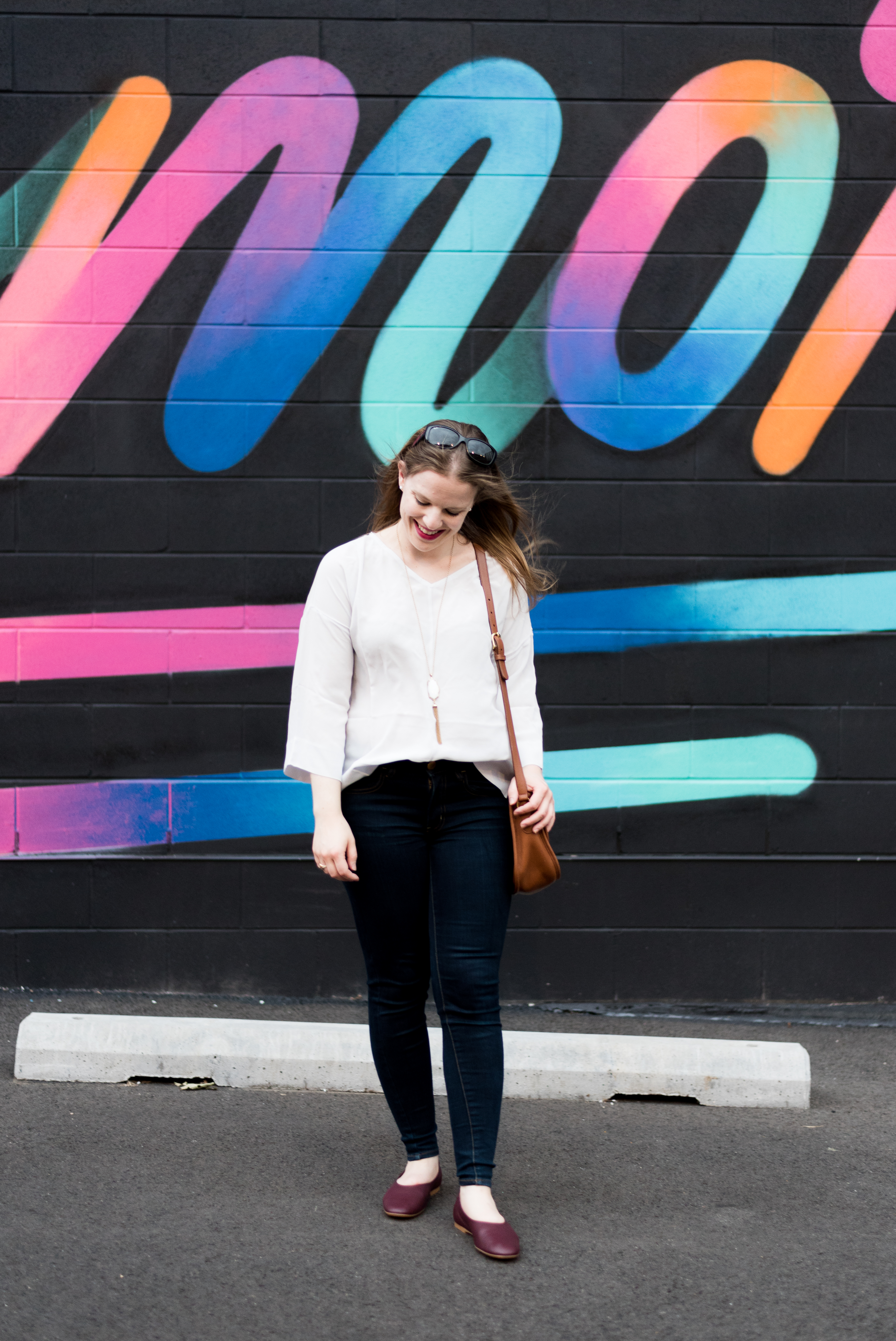 DC woman blogger wearing Everlane the Day Glove