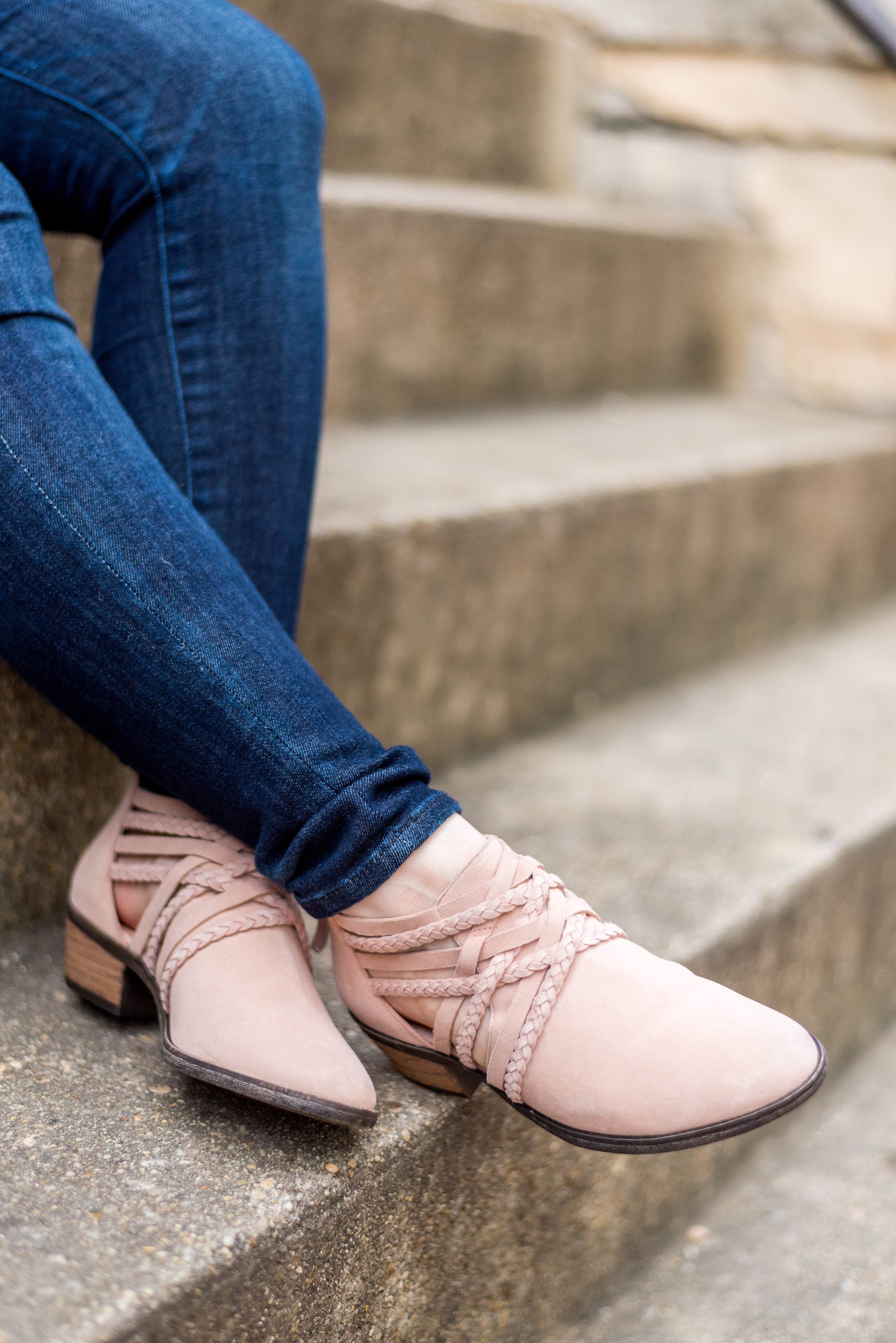 DC woman blogger wearing Caslon braided bootie