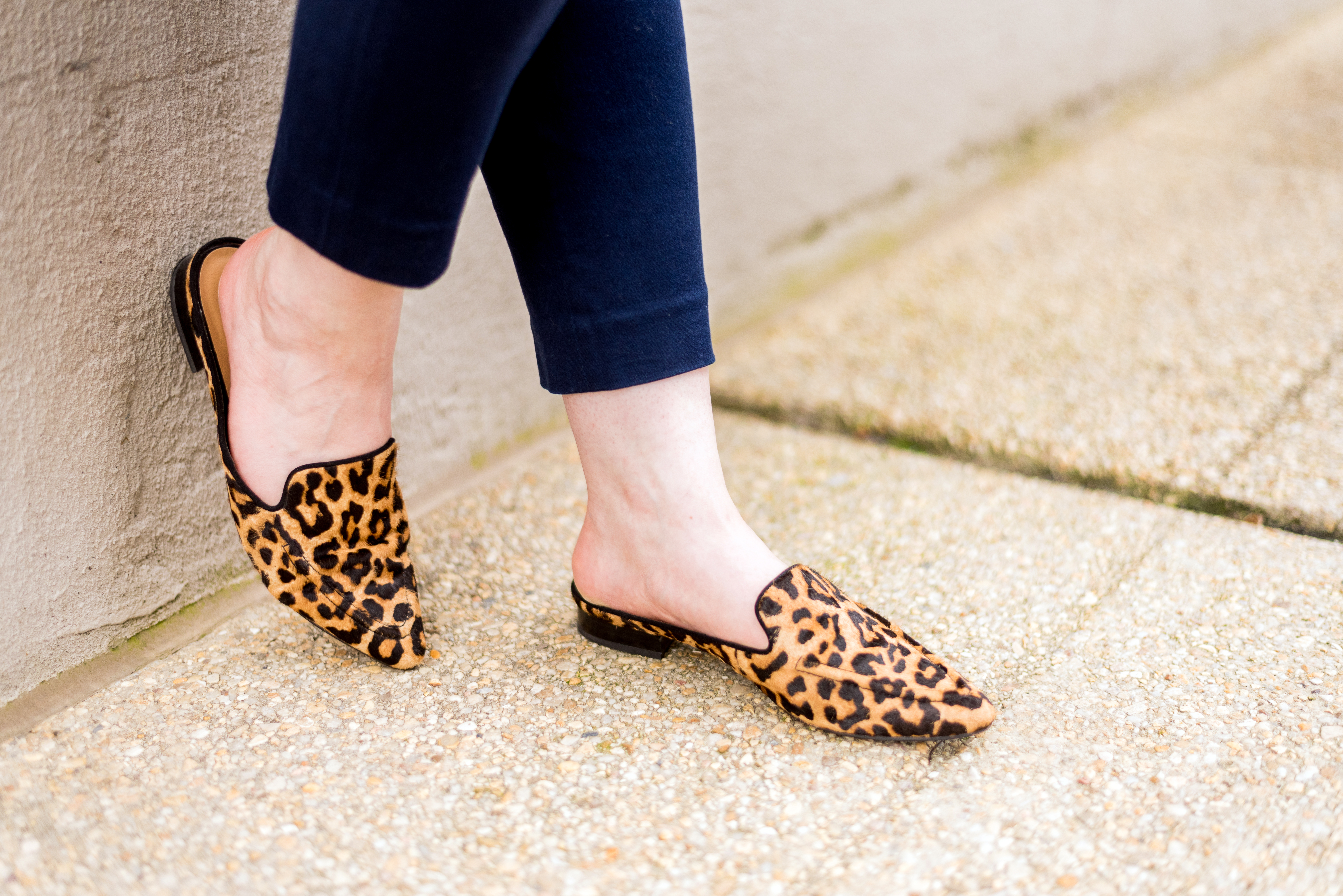 DC woman blogger wearing Franco Sarto Women's Samanta 6 Mule