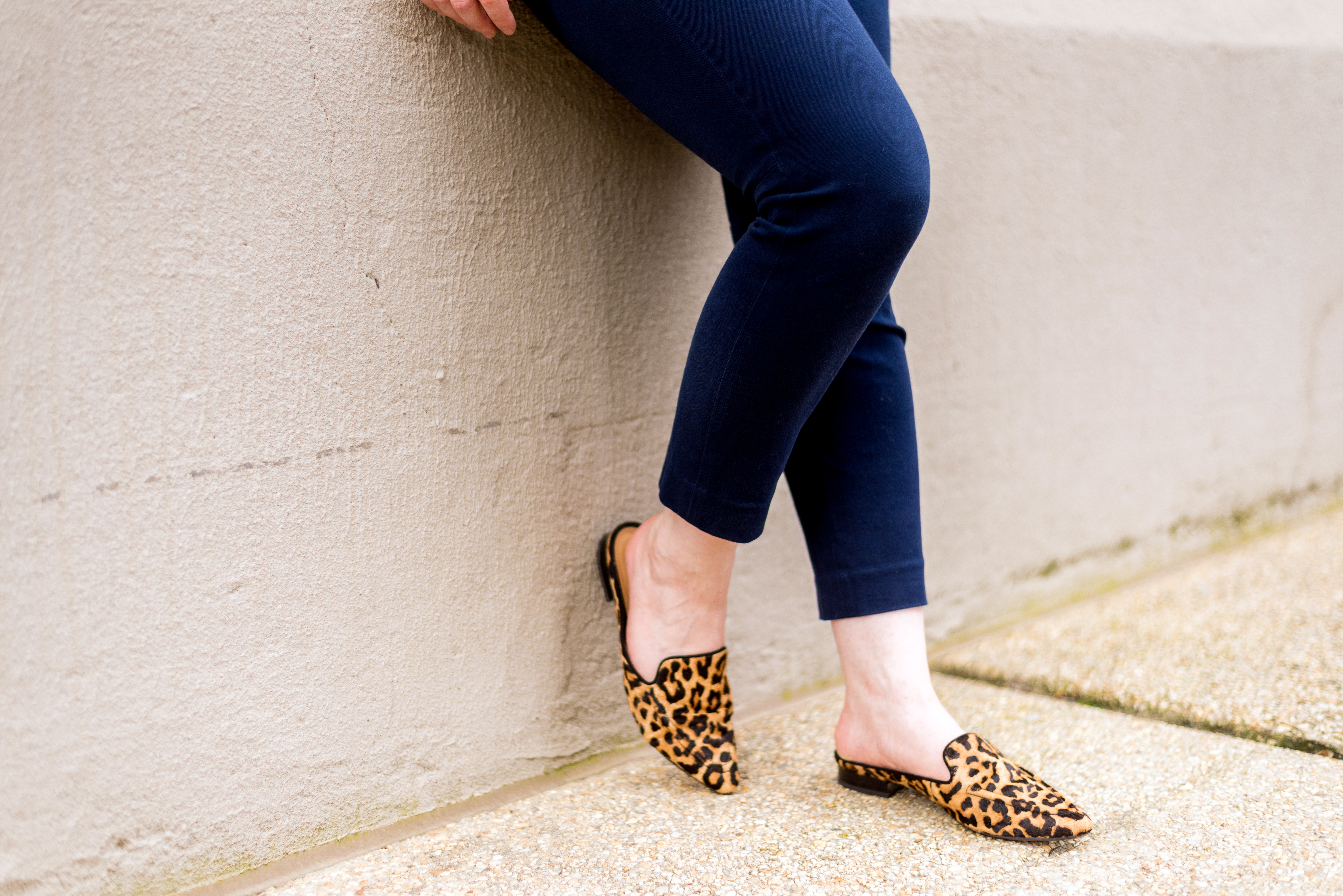 DC woman blogger wearing Franco Sarto Women's Samanta 6 Mule