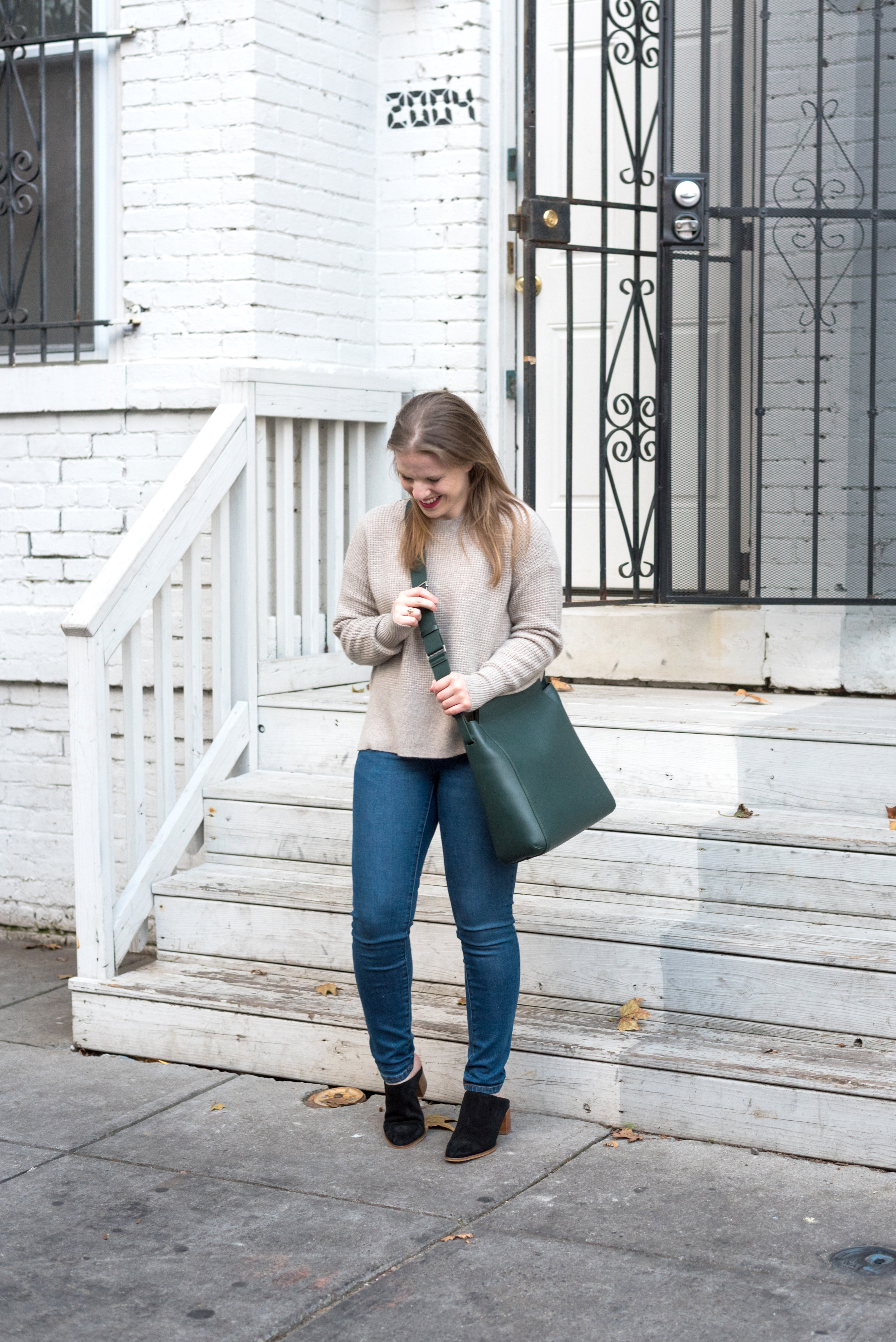 DC woman blogger wearing Everlane The Cashmere Waffle Square Crew