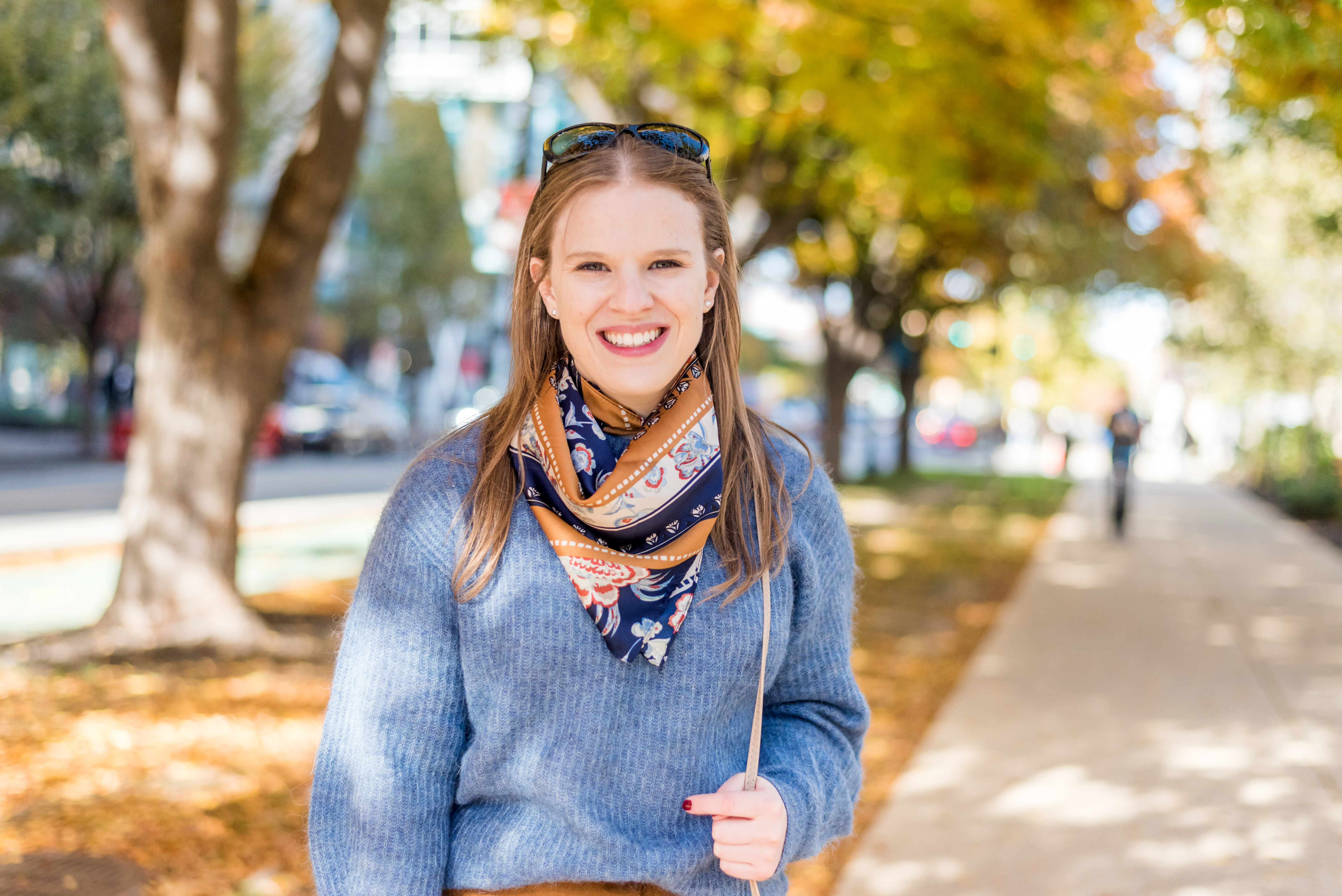 DC woman blogger wearing Everlane The Oversized Alpaca Crew