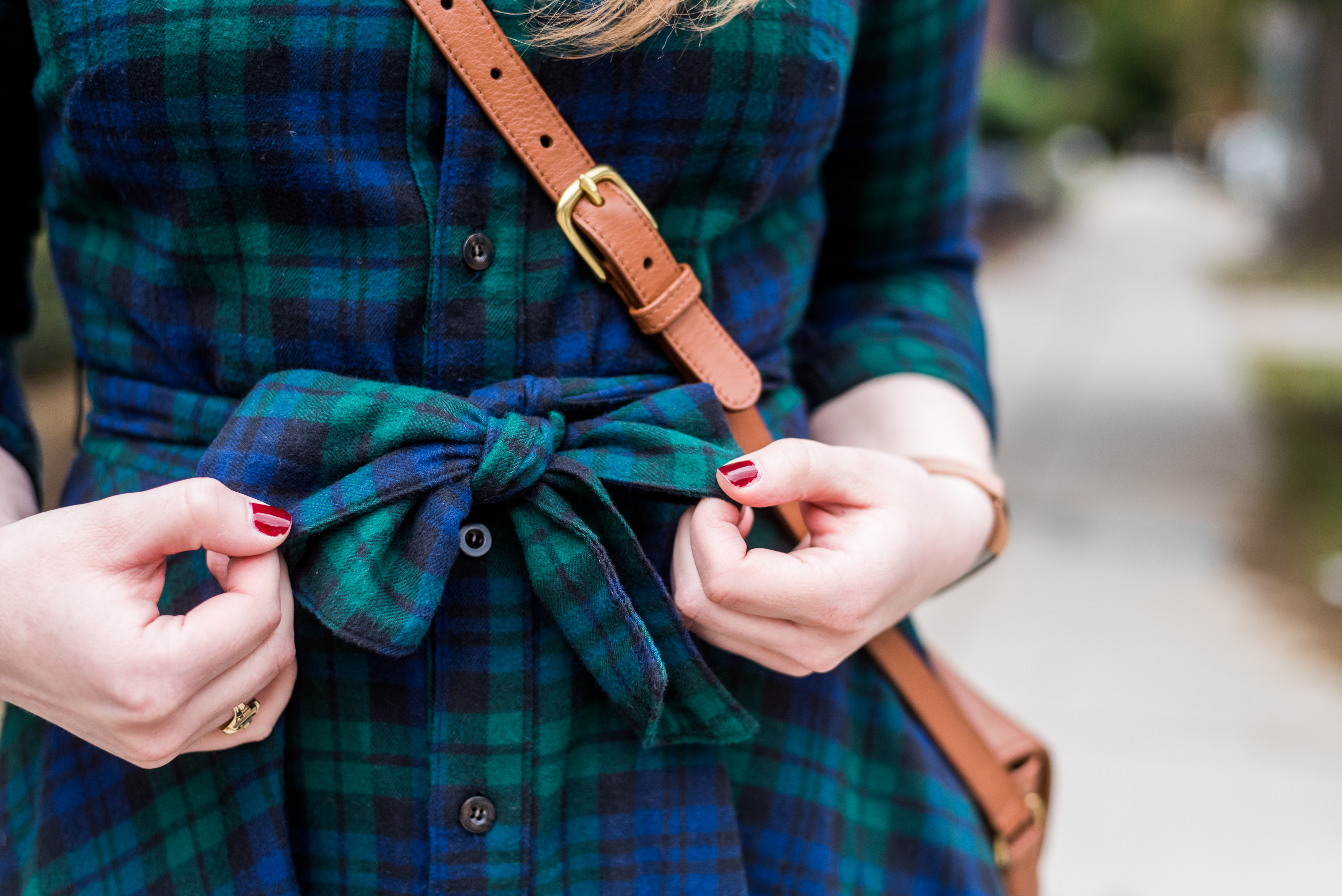 DC woman blogger wearing KJP Cozy Cabin Dress