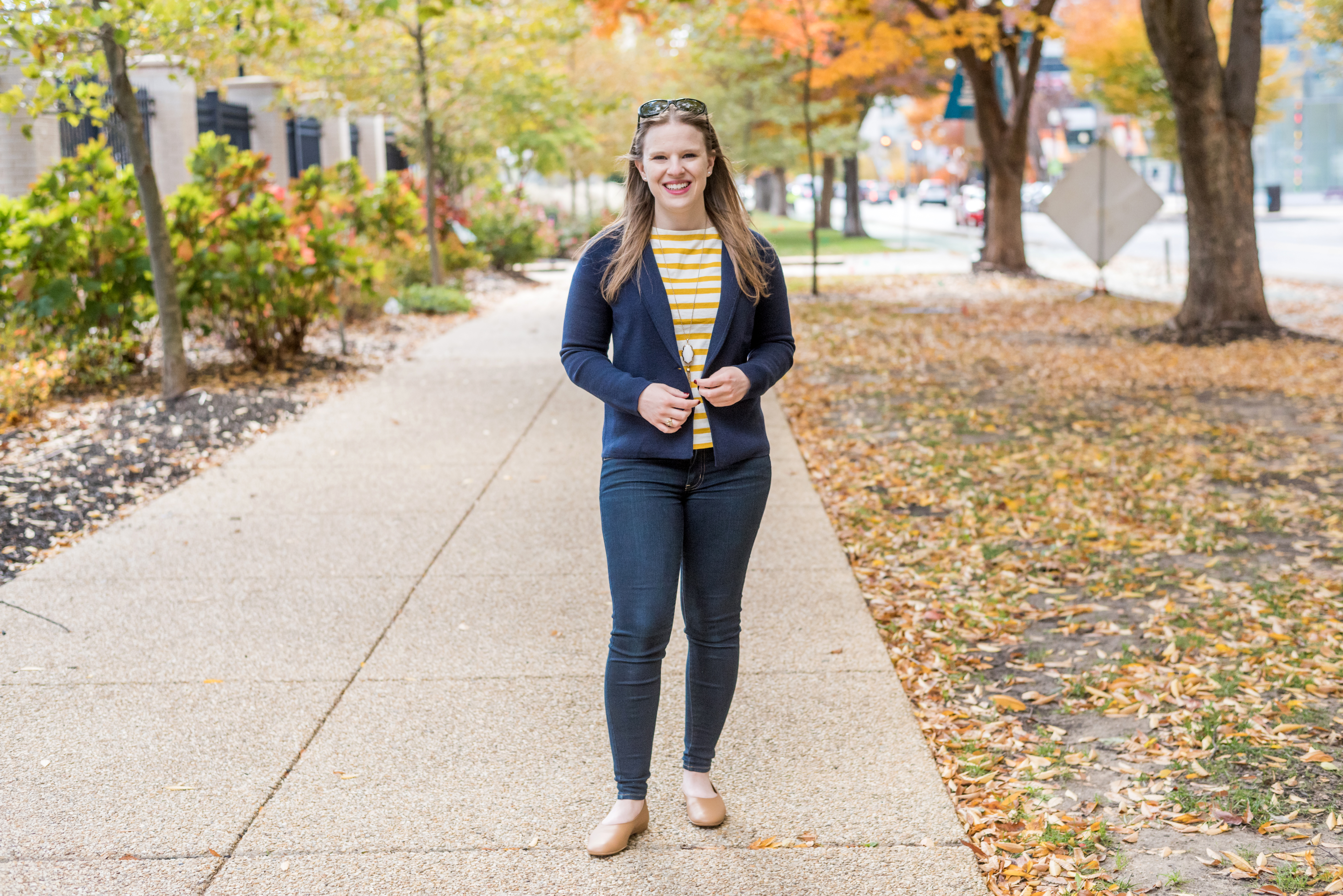 DC woman blogger wearing J.Crew Margot cropped sweater-blazer