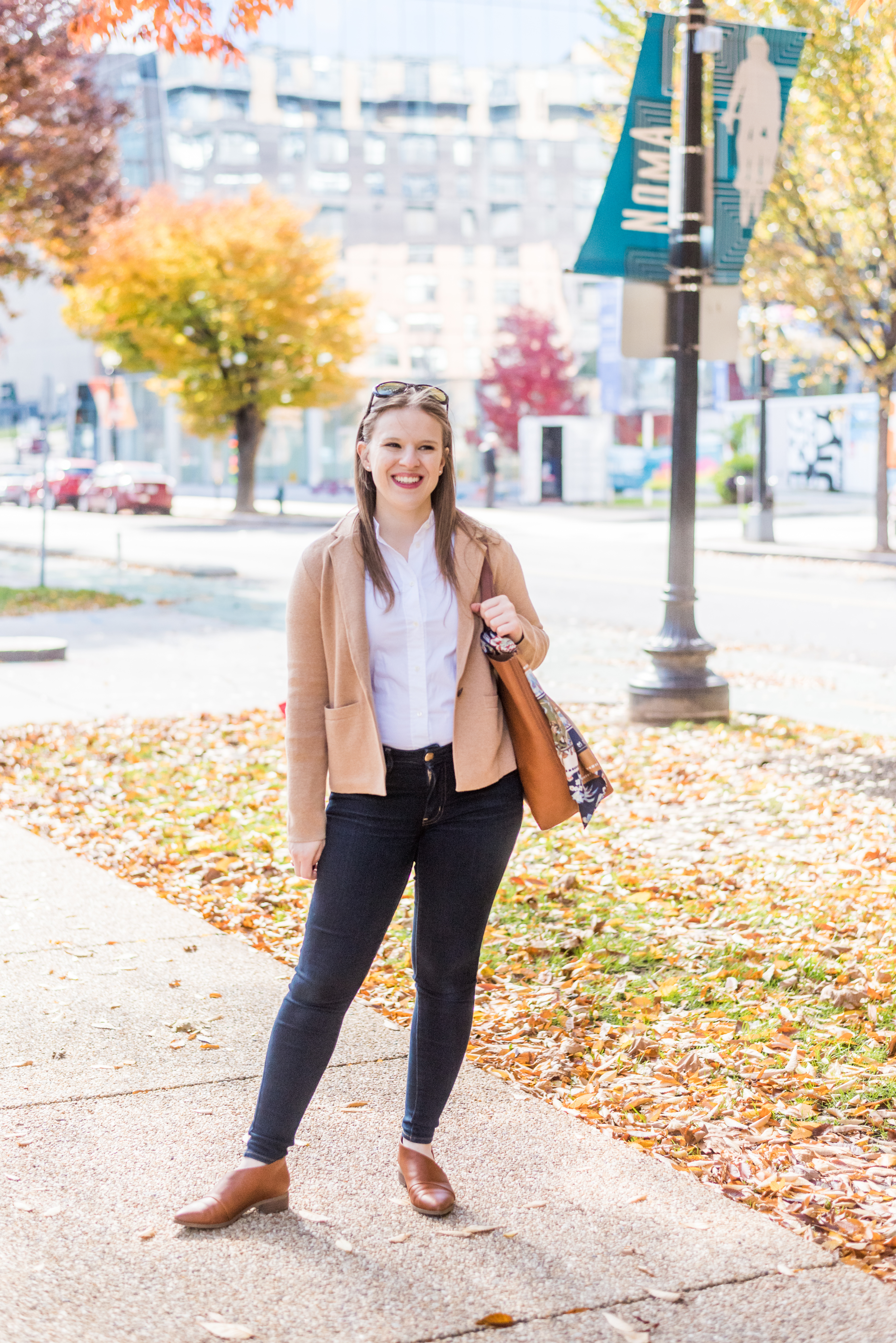 DC woman blogger wearing J.Crew Margot Cropped Sweater-Blazer