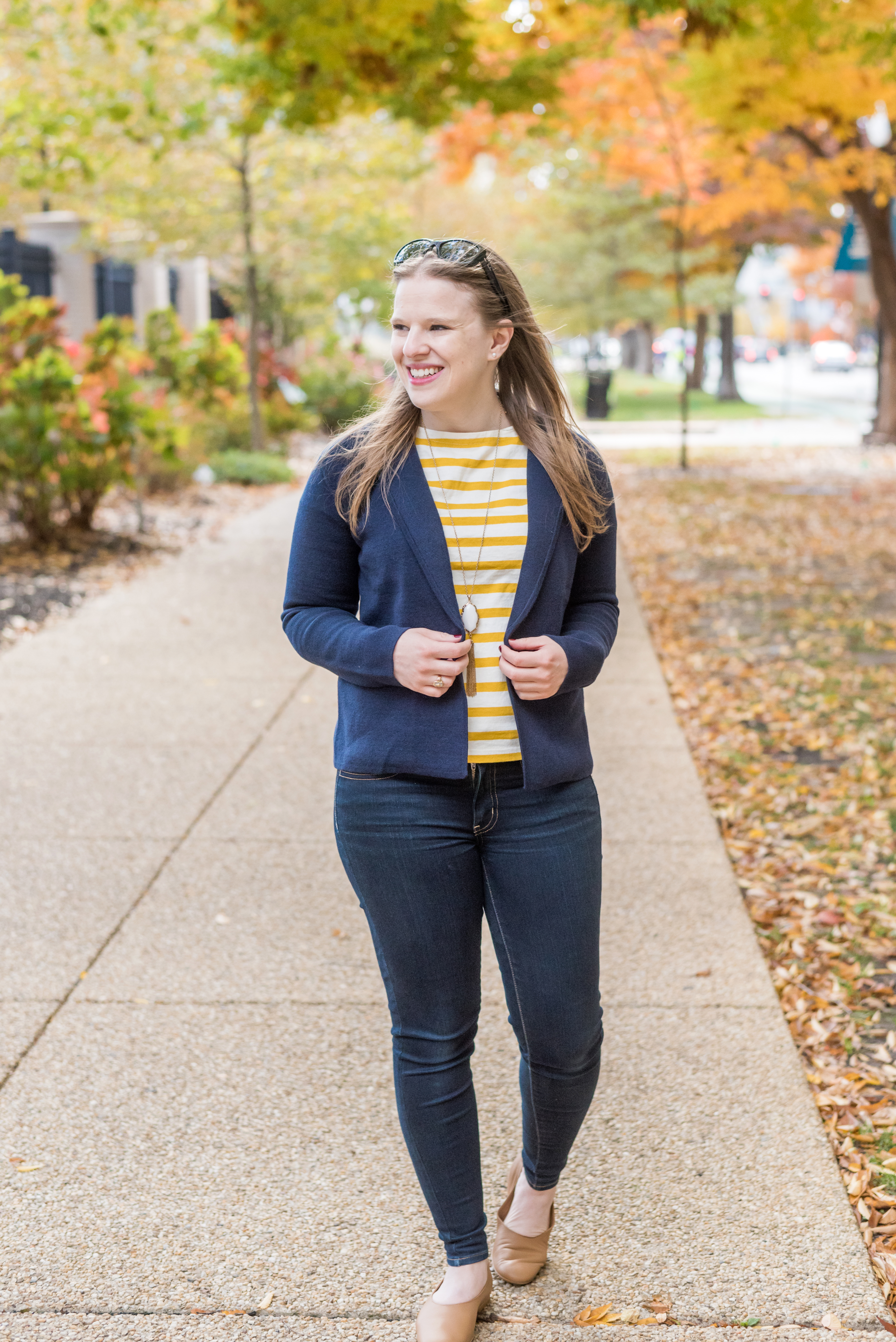 DC woman blogger wearing J.Crew Margot cropped sweater-blazer