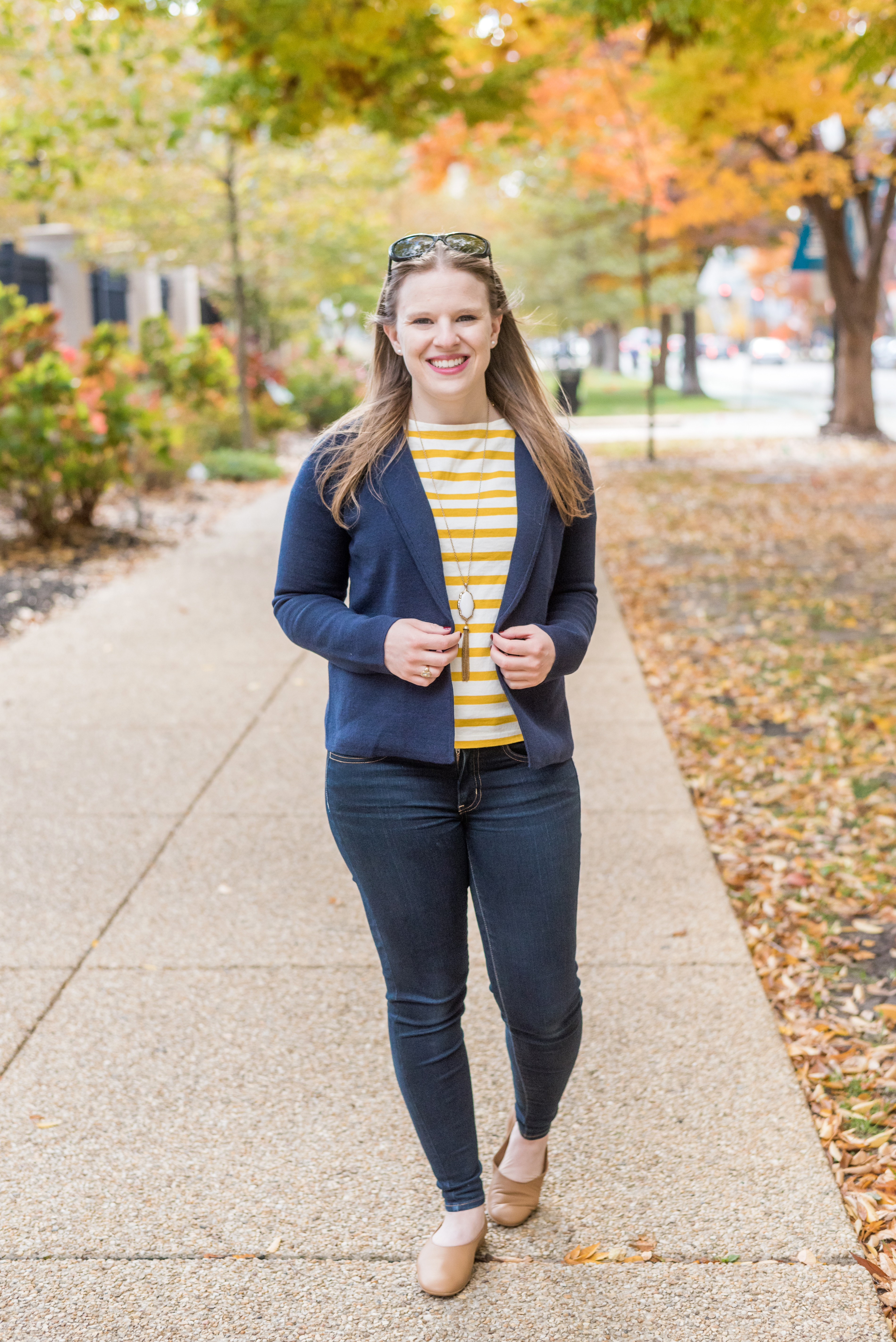 DC woman blogger wearing J.Crew Margot cropped sweater-blazer