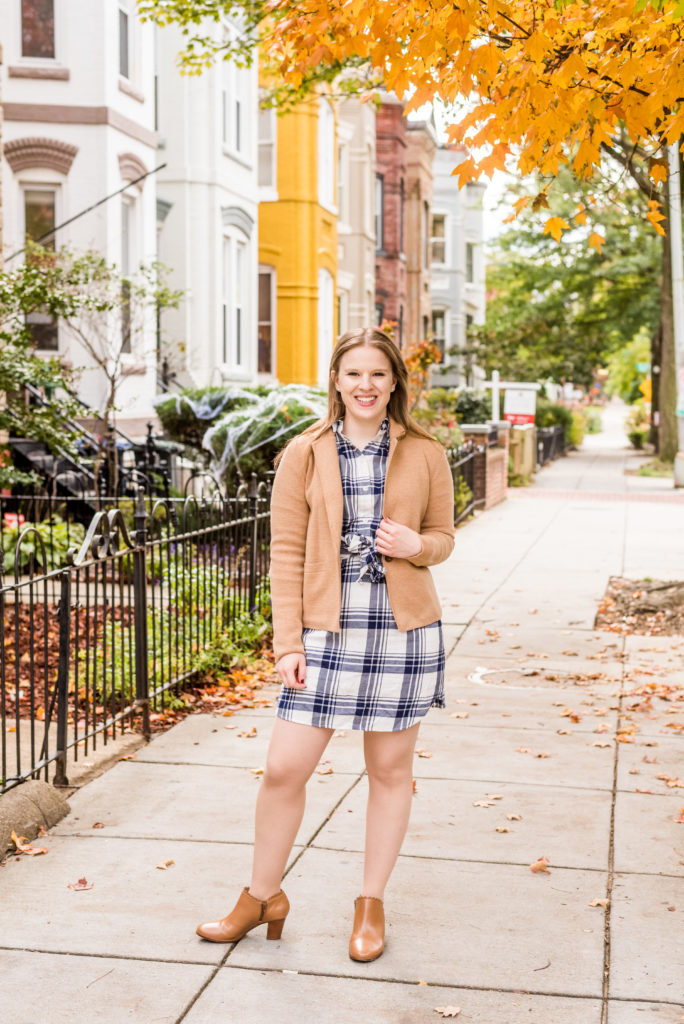 DC woman blogger wearing J.Crew Factory tie-waist flannel shirtdress