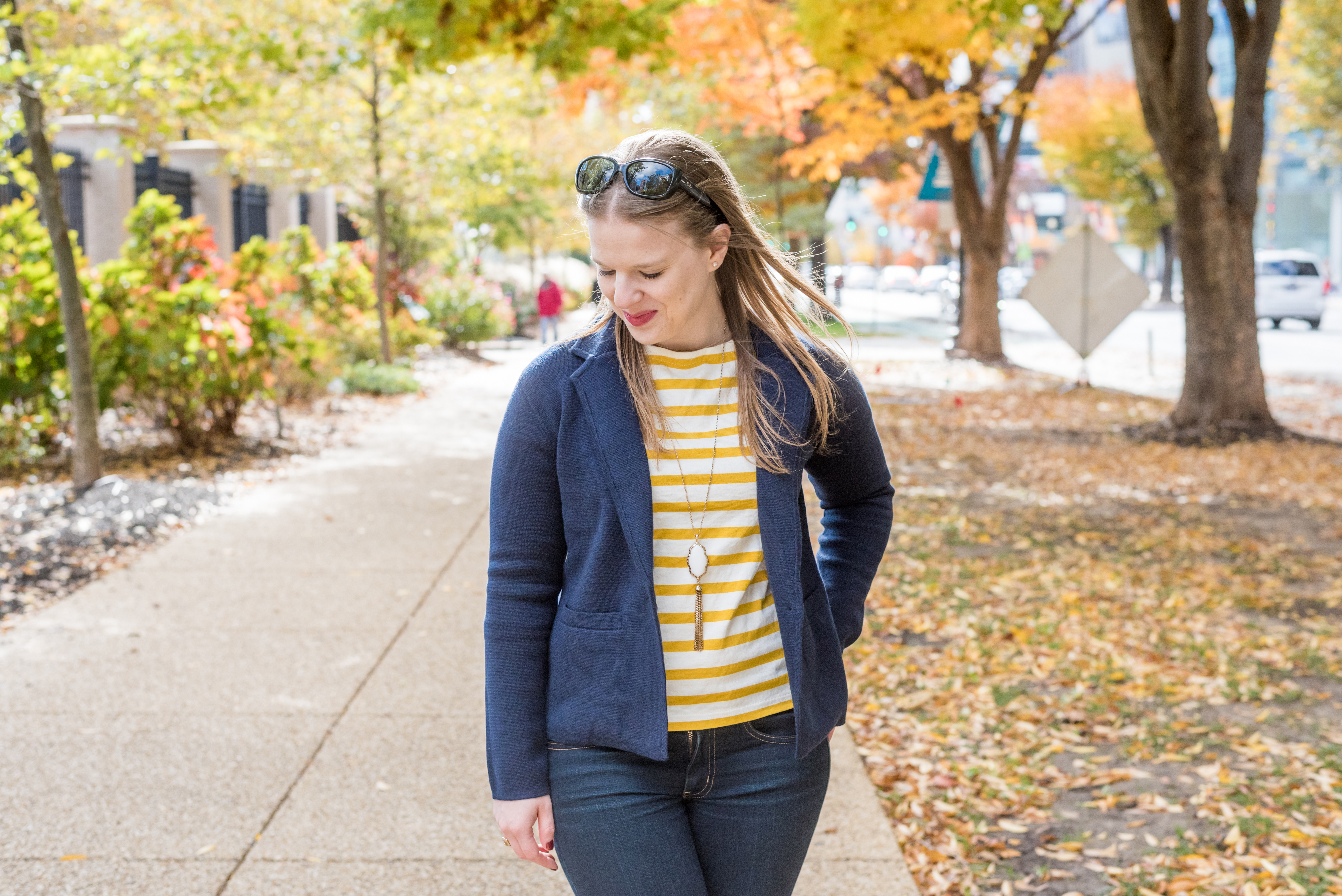 DC woman blogger wearing J.Crew Margot cropped sweater-blazer