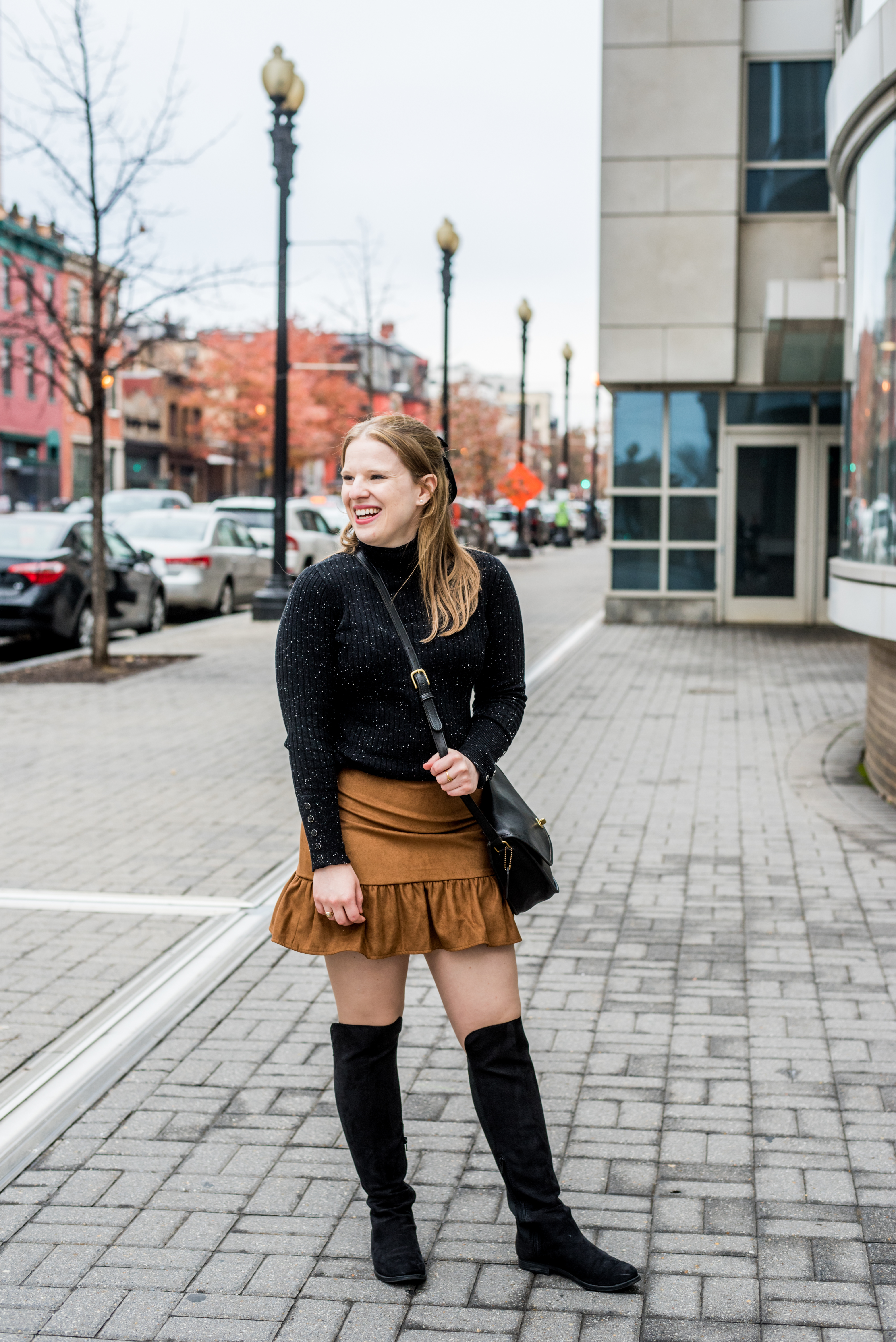 DC woman blogger wearing J.Crew Factory faux-suede mini skirt