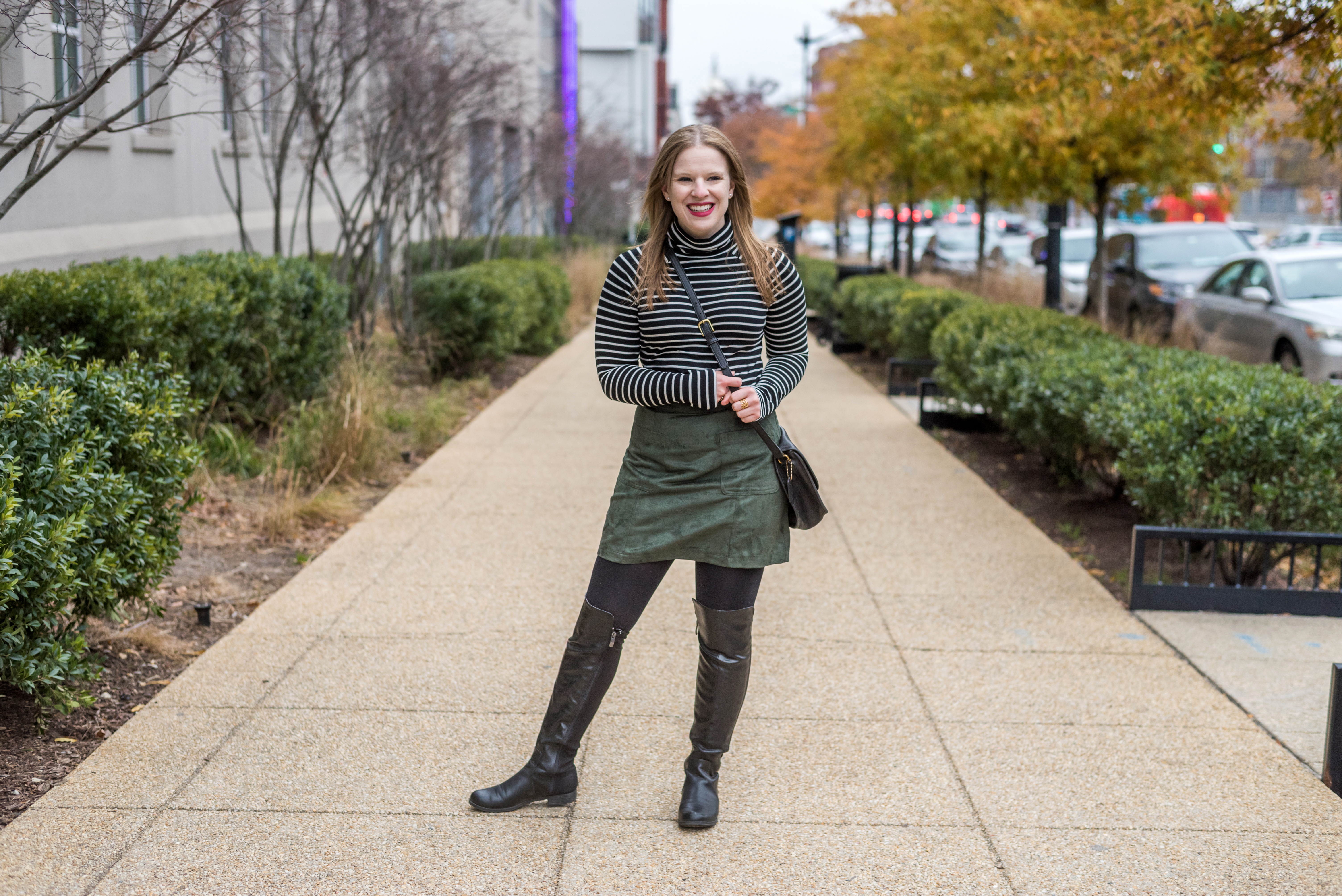 DC woman blogger wearing J.Crew striped tissue turtleneck