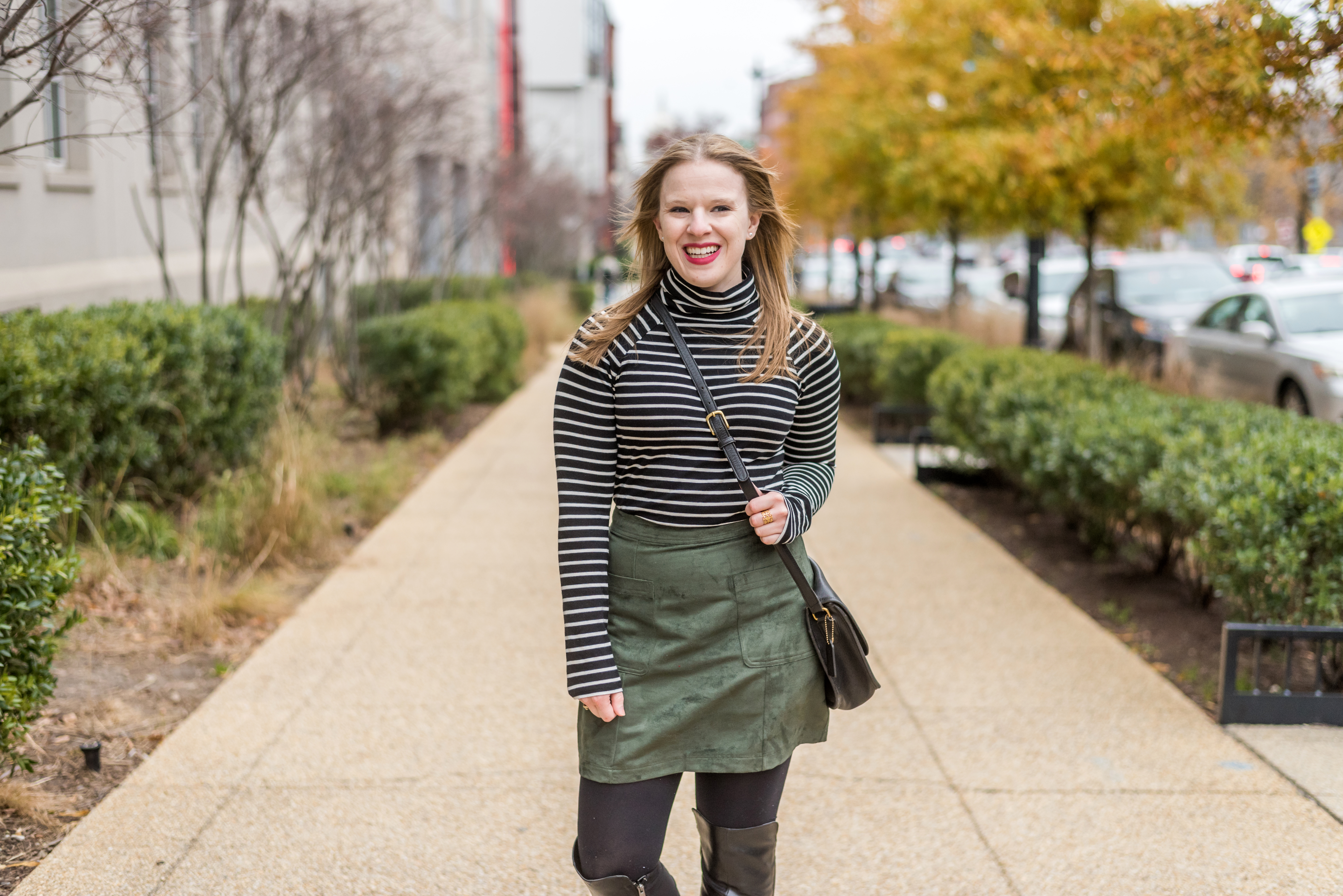 DC woman blogger wearing J.Crew striped tissue turtleneck