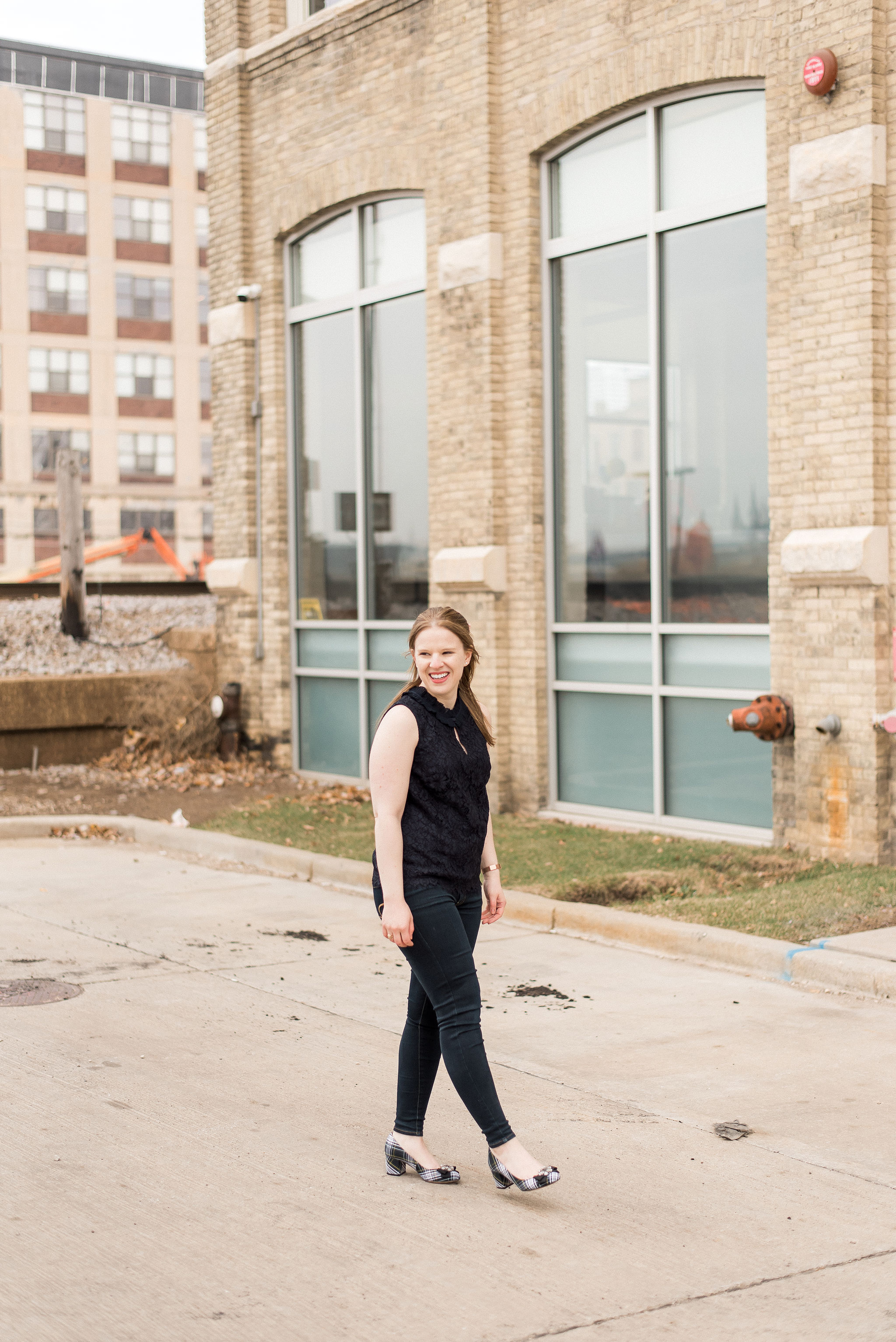 DC woman blogger wearing J.Crew lace ruffle-neck top