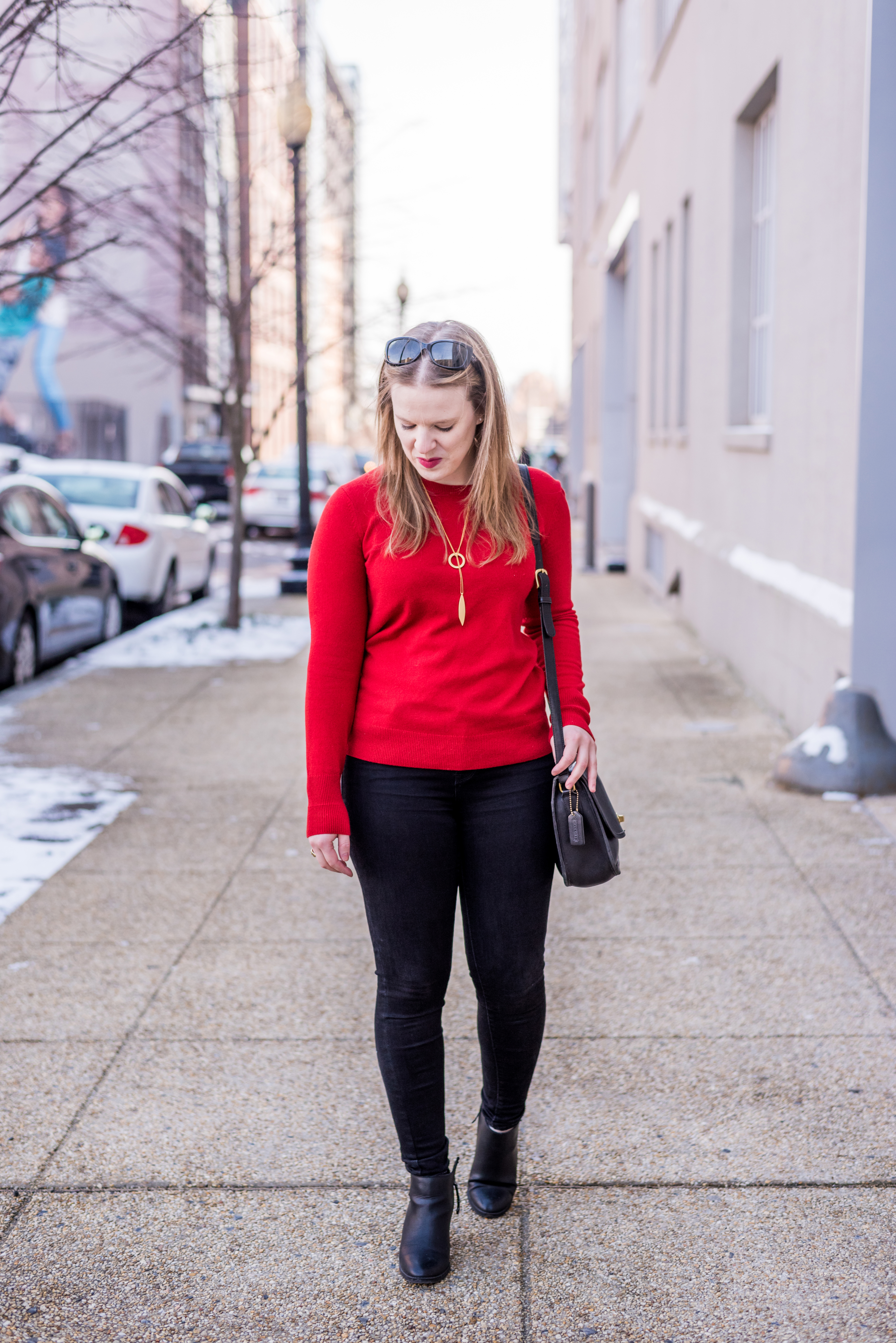 DC woman blogger wearing J.Crew Tippi Sweater