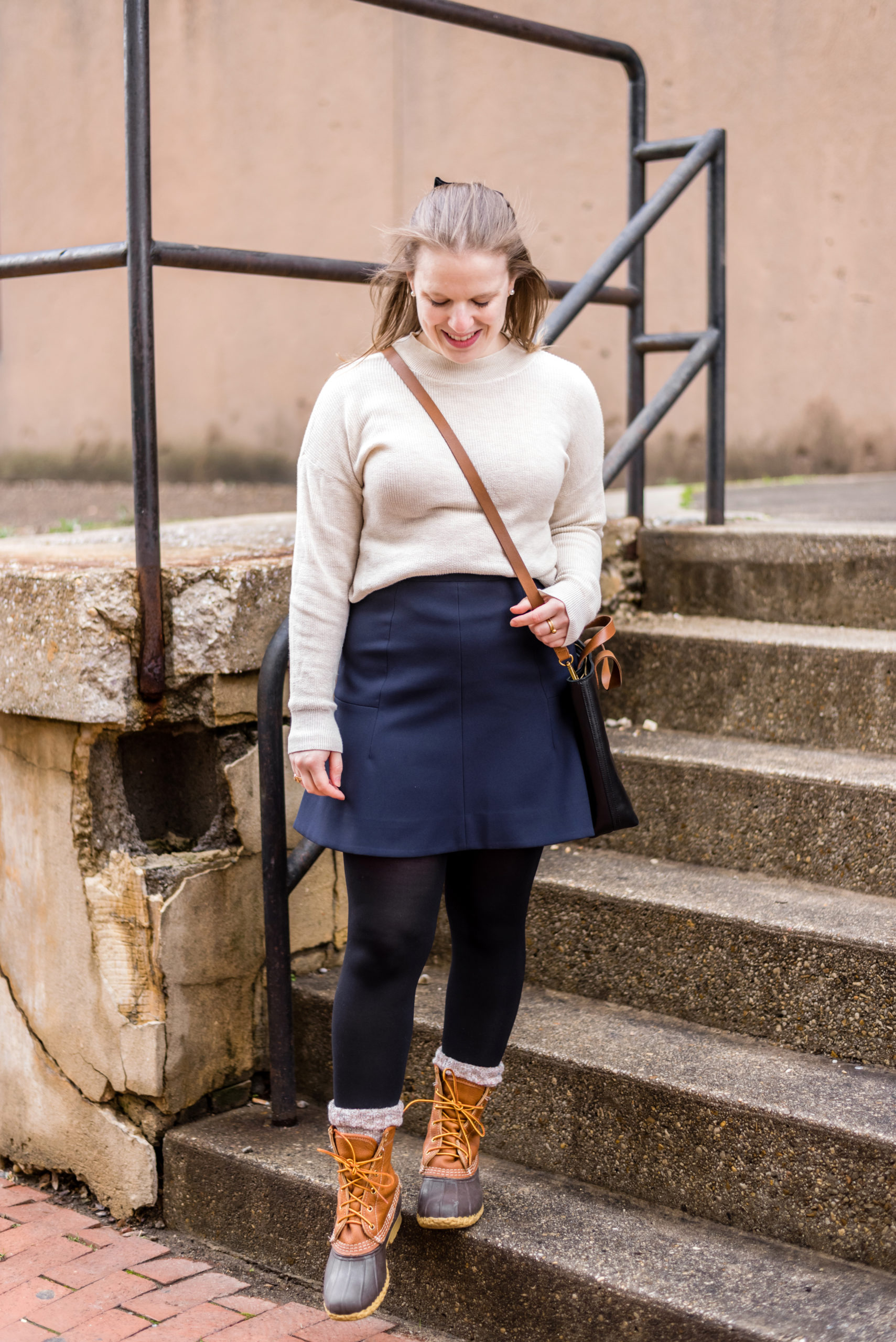 DC woman blogger wearing J.Crew Flare Skirt