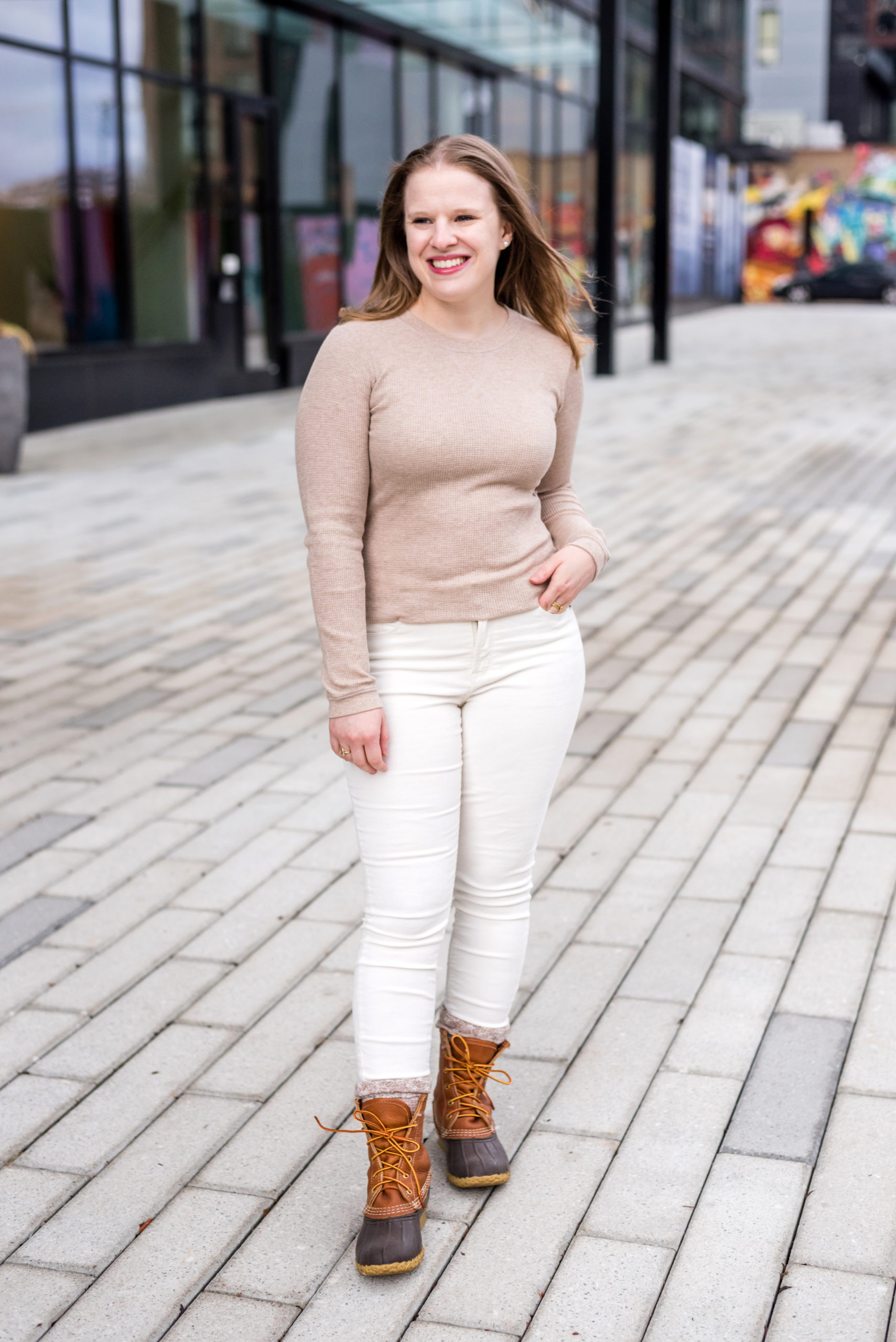 DC woman blogger wearing Everlane The Long Sleeve Waffle Shirt