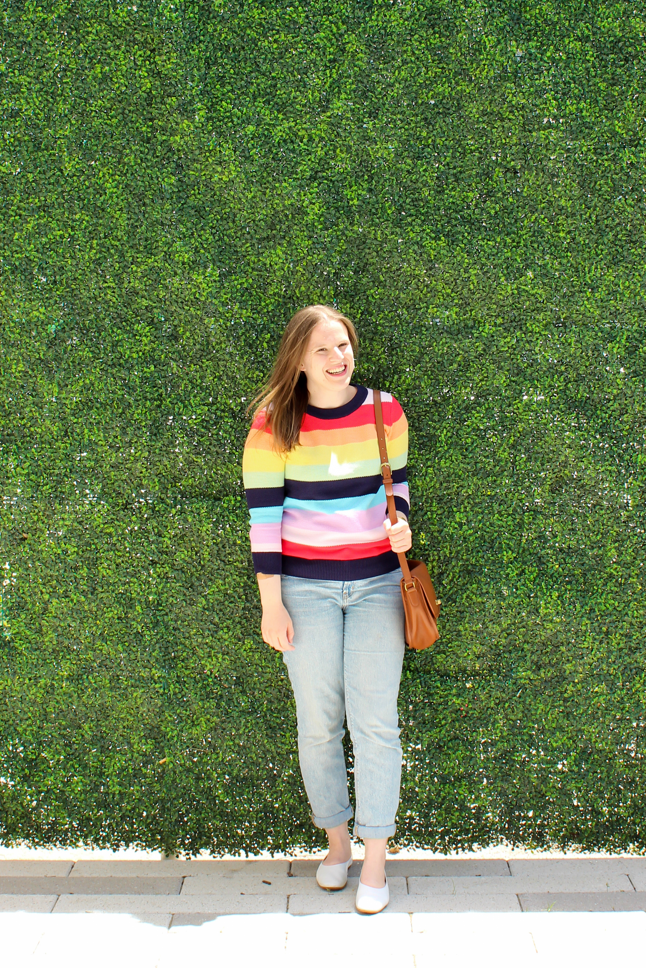 DC woman blogger wearing Halogen x Atlantic Pacific Sweater