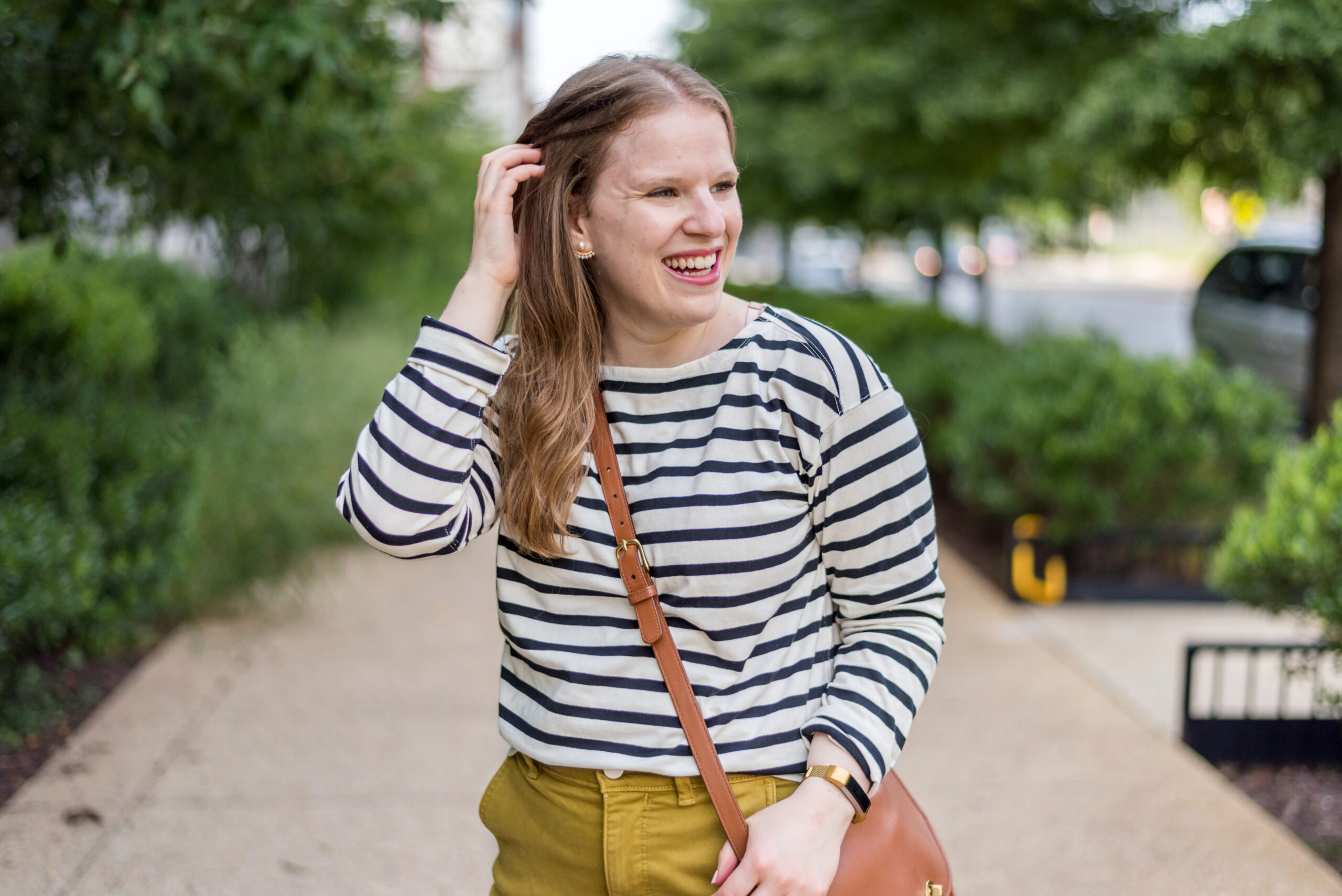 woman blogger wearing long sleeve Everlane Striped Tee