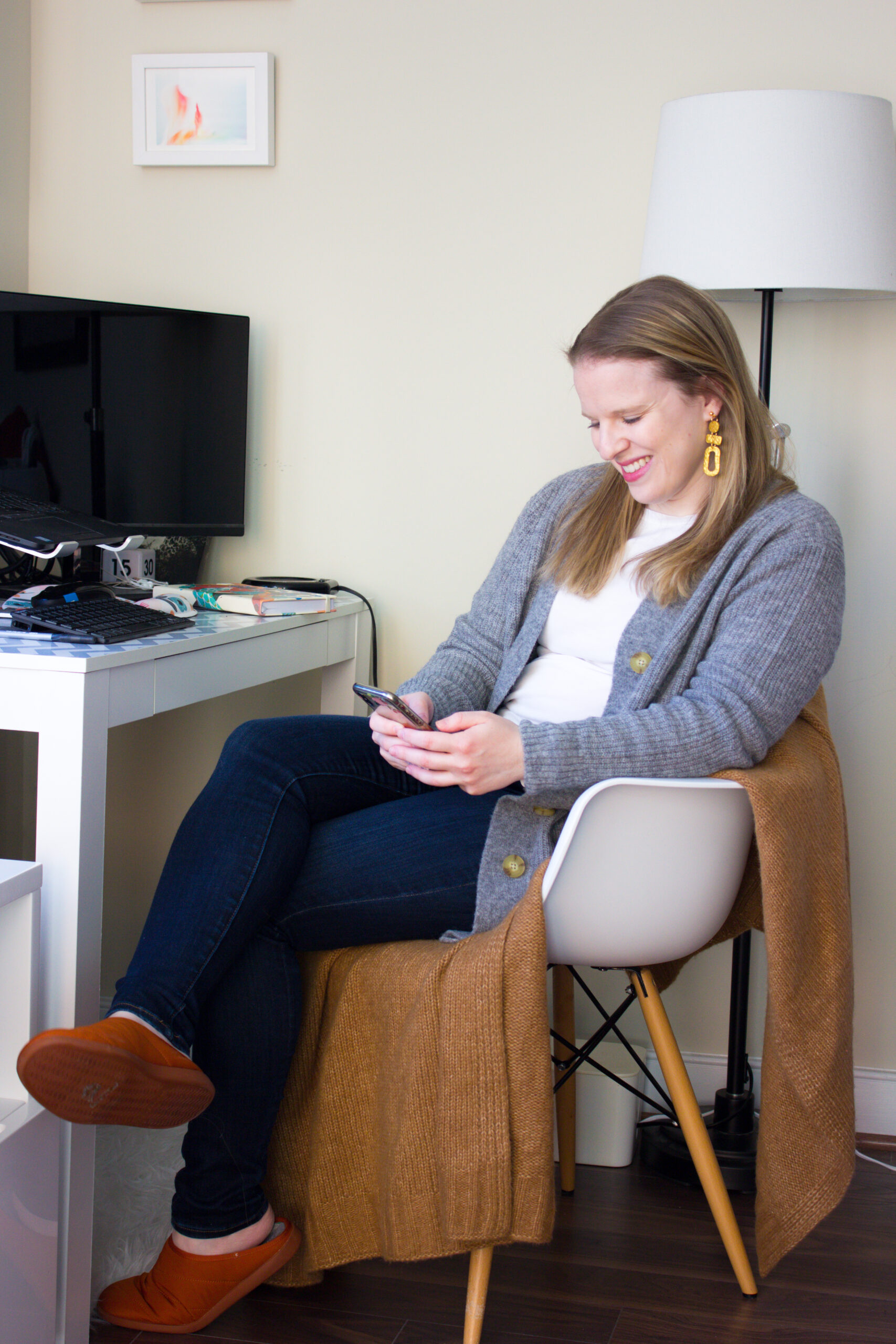 Week Whatever of Quarantine Vol 11 | woman blogger working from home wearing Everlane cardigan