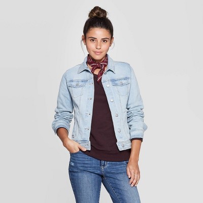 Universal Thread Denim Jacket | Best Clothing Finds At Target Right Now
