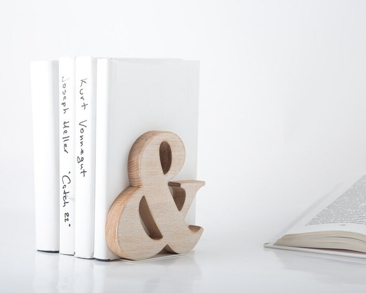 Wooden Bookend Ampersand